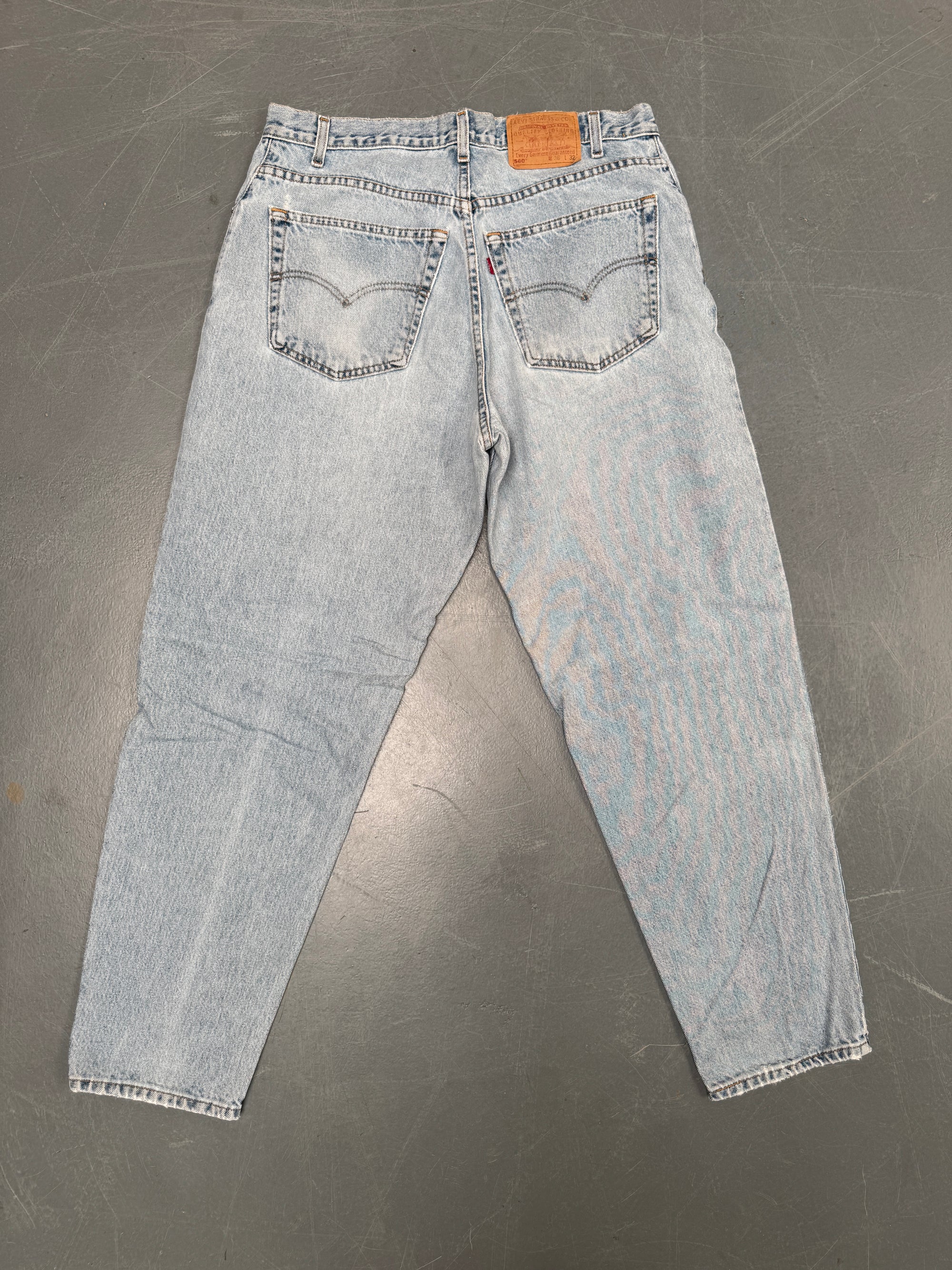 Levis 560 Comfort Fit Vintage Jean 90s - W 34 L 32 - B23