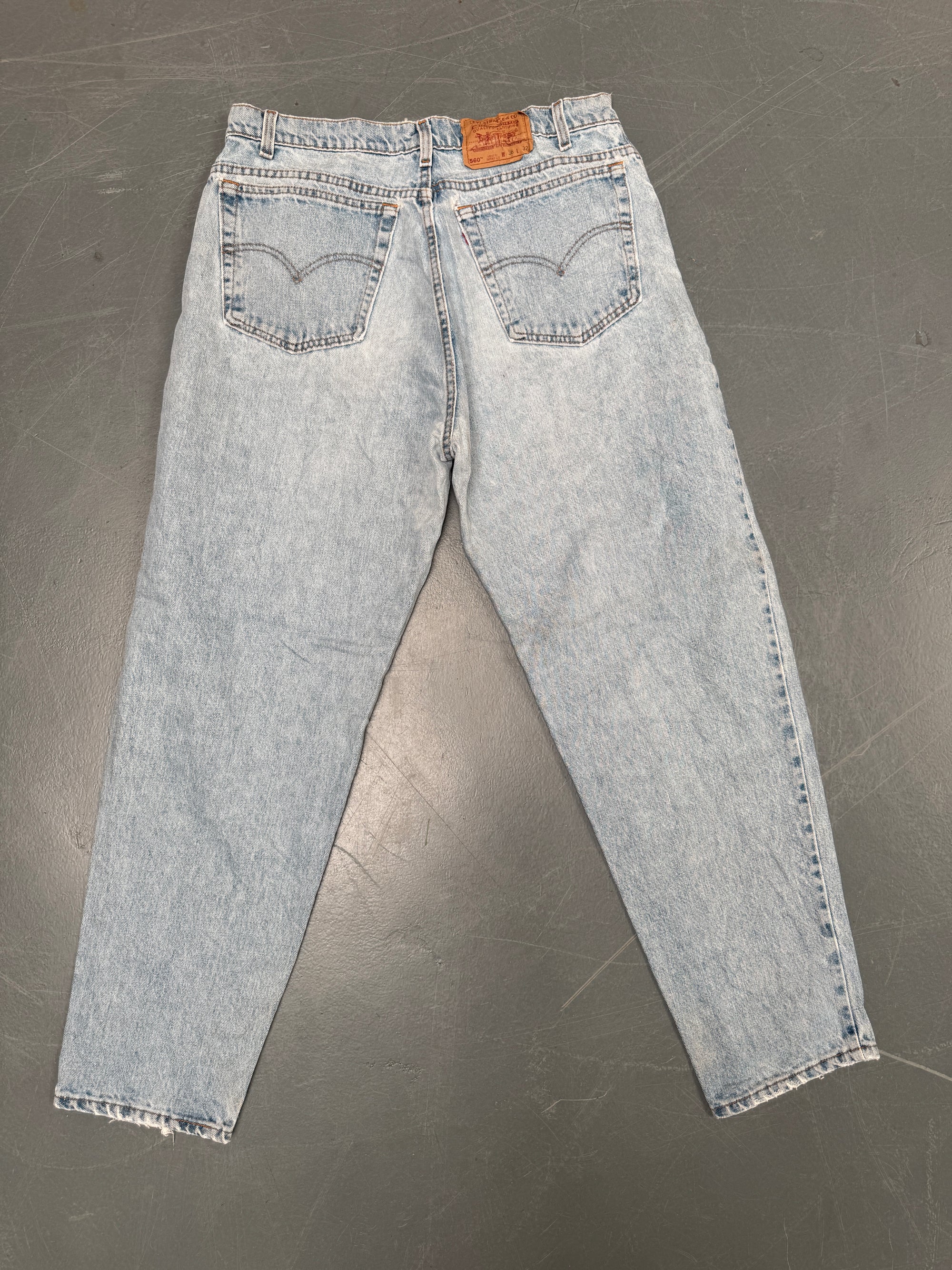 Levis 560 Comfort Fit Vintage Jean 90s - W 34 L 31 - B35