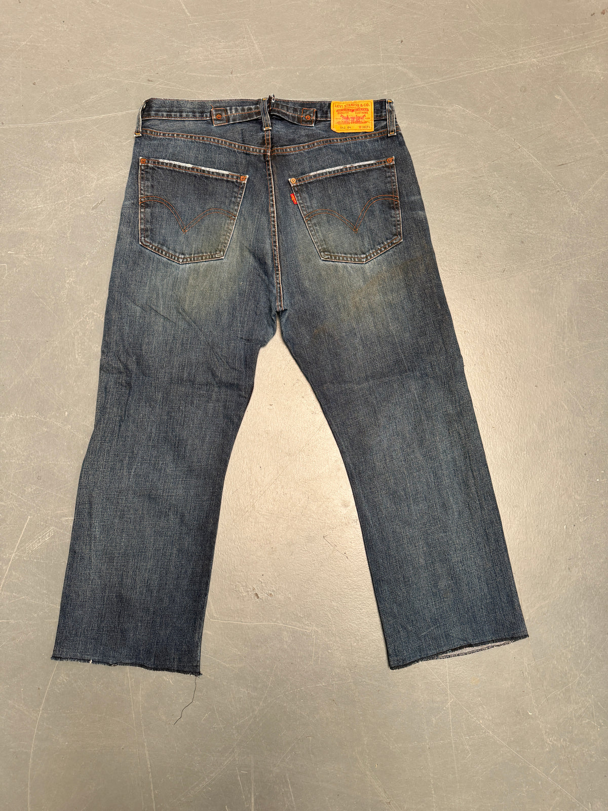 Levis Buckle Back Vintage Jean - W 38 L 29 - BU10