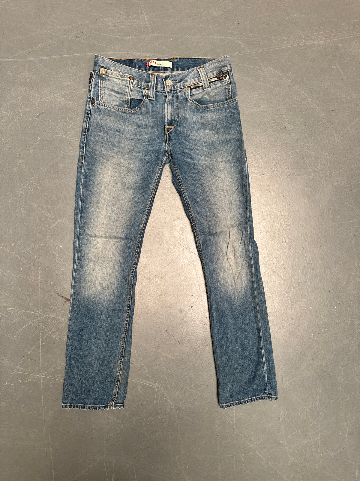 Levis Buckle Back Vintage Jean - W 32 L 32 - BU11
