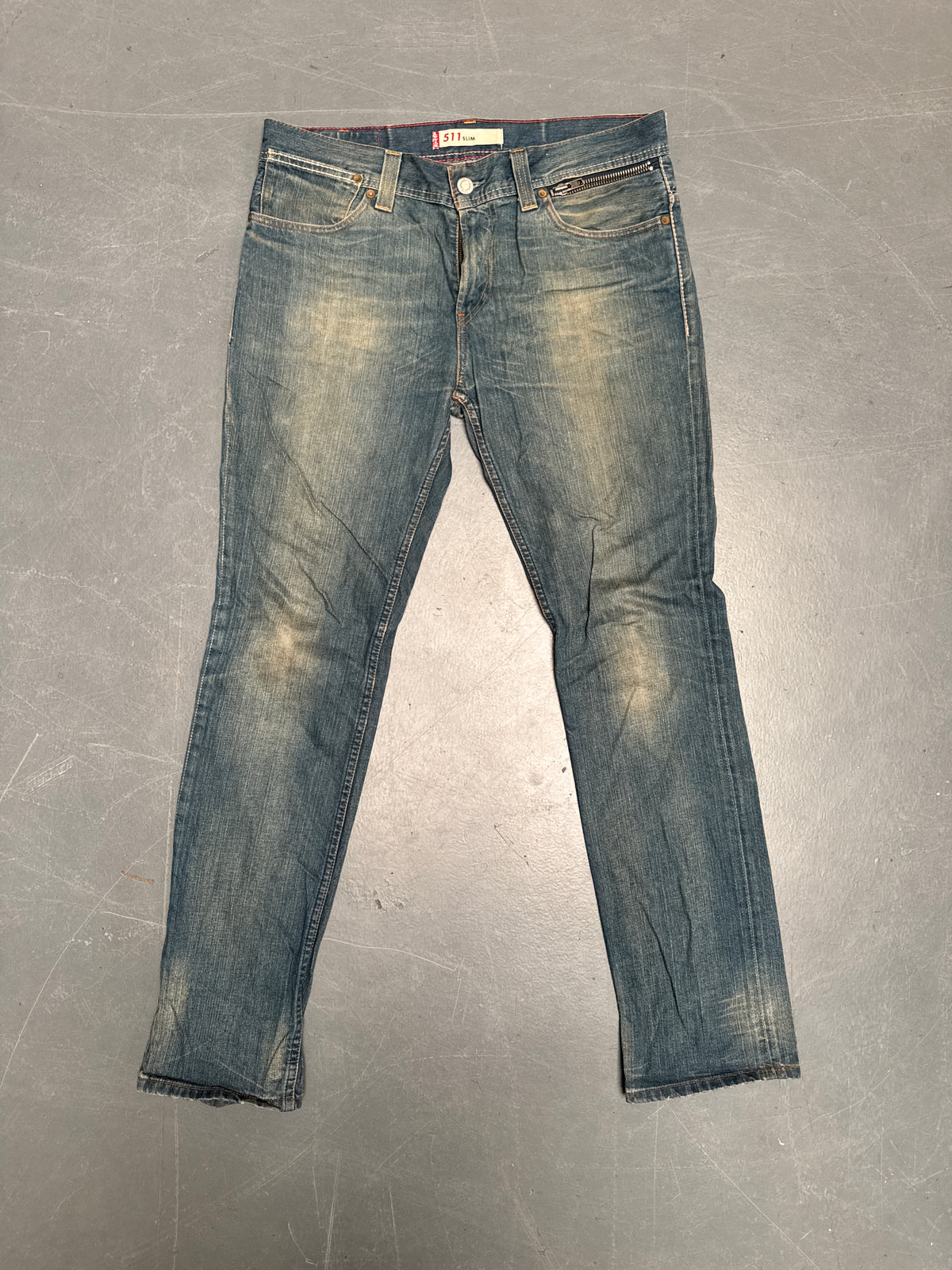 Levis Buckle Back Vintage Jean - W 38 L 35 - BU22