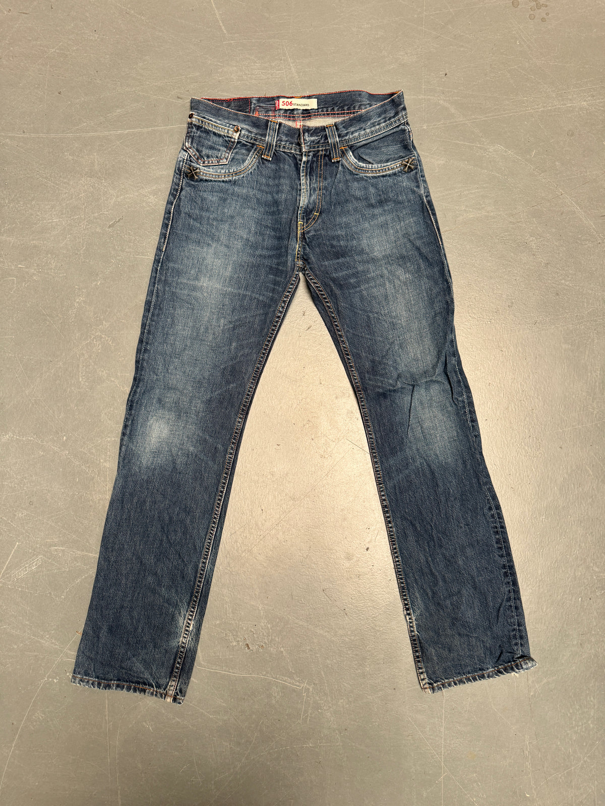 Levis Buckle Back Vintage Jean - W 30 L 33 - BU29