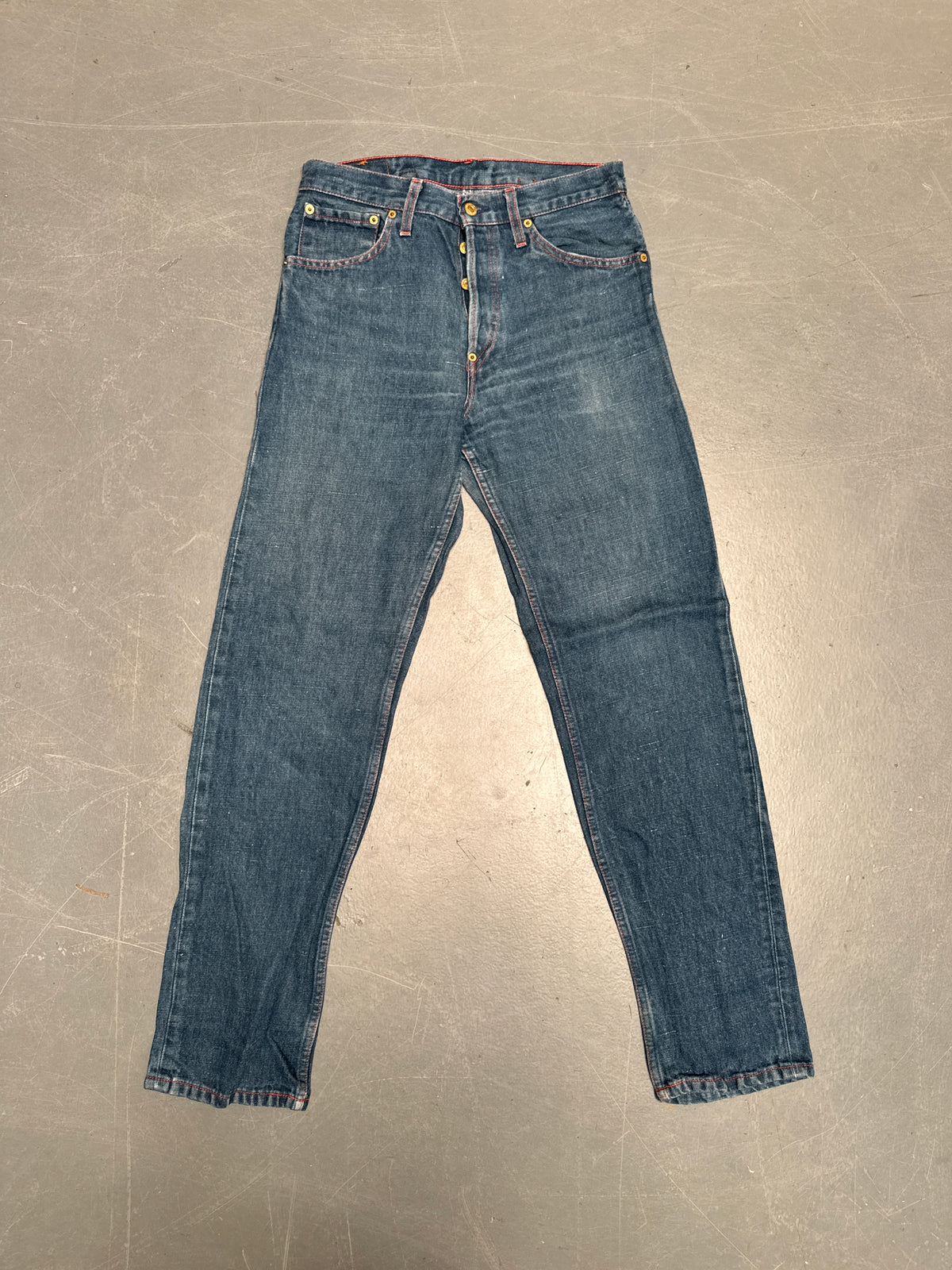 Levis Buckle Back Vintage Jean - W 30 L 33 - BU32