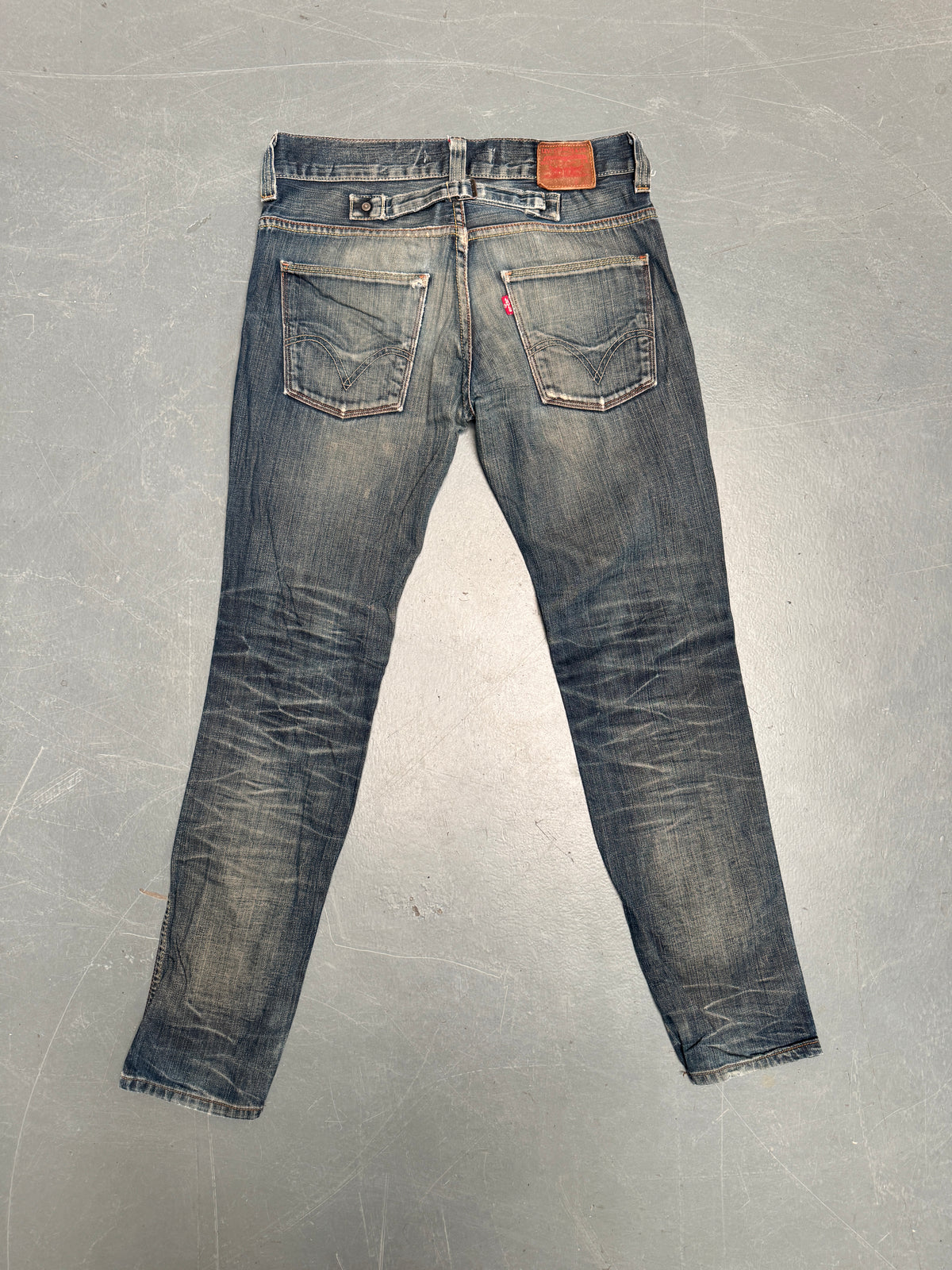 Levis Buckle Back Vintage Jean - W 32 L 32 - BU40