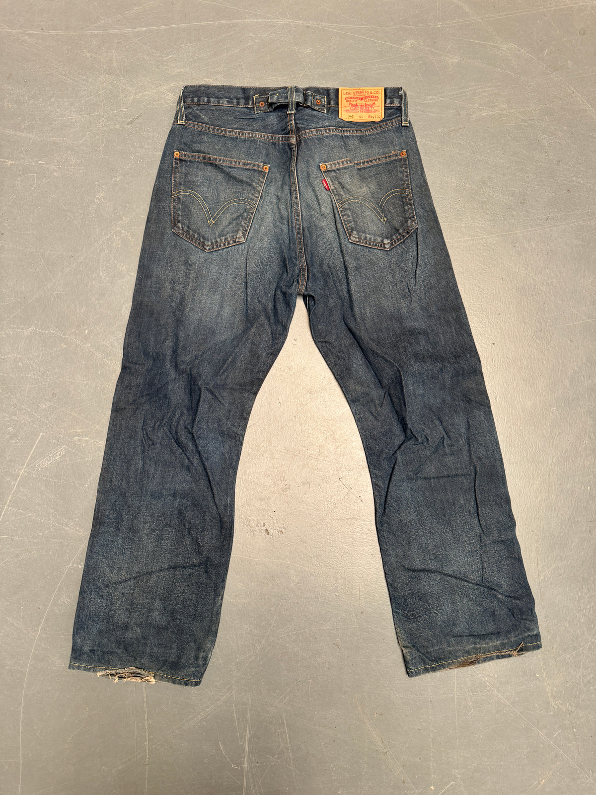 Levis Buckle Back Vintage Jean - W 32 L 30 - BU41