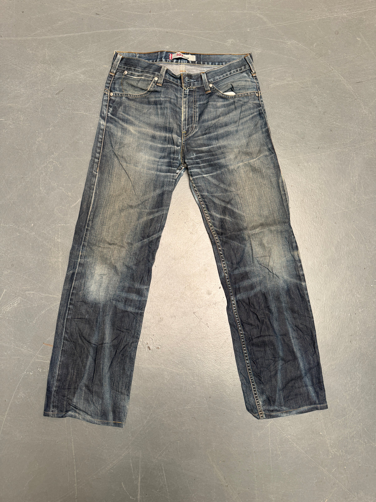 Levis Buckle Back Vintage Jean - W 32 L 31 - BU44