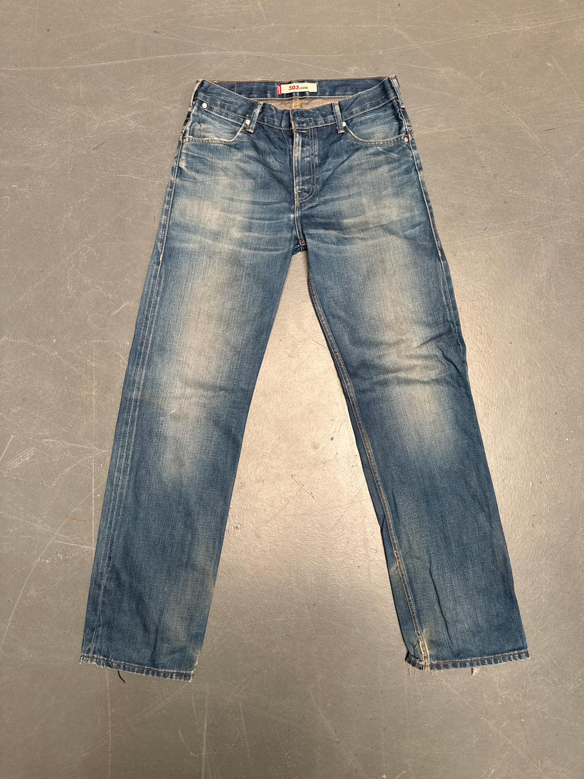 Levis Buckle Back Vintage Jean - W 32 L 34 - BU45