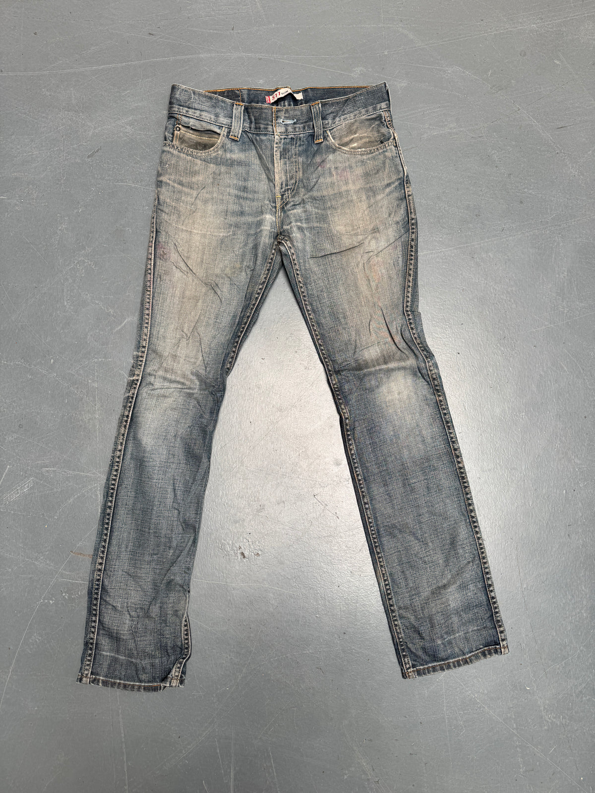 Levis Buckle Back Vintage Jean - W 30 L 34 - BU46