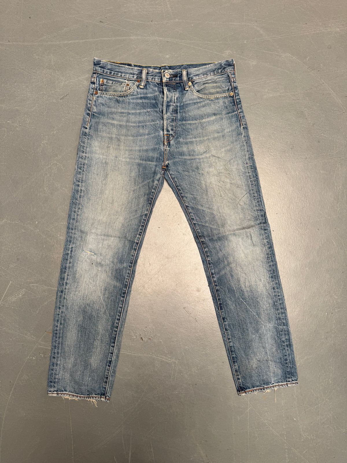 Levis Buckle Back Vintage Jean - W 34 L 30 - BU56