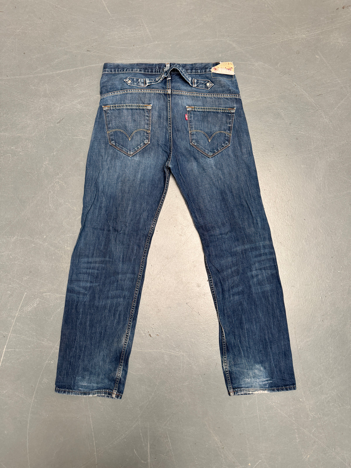 Levis Buckle Back Vintage Jean - W 34 L 33 - BU63