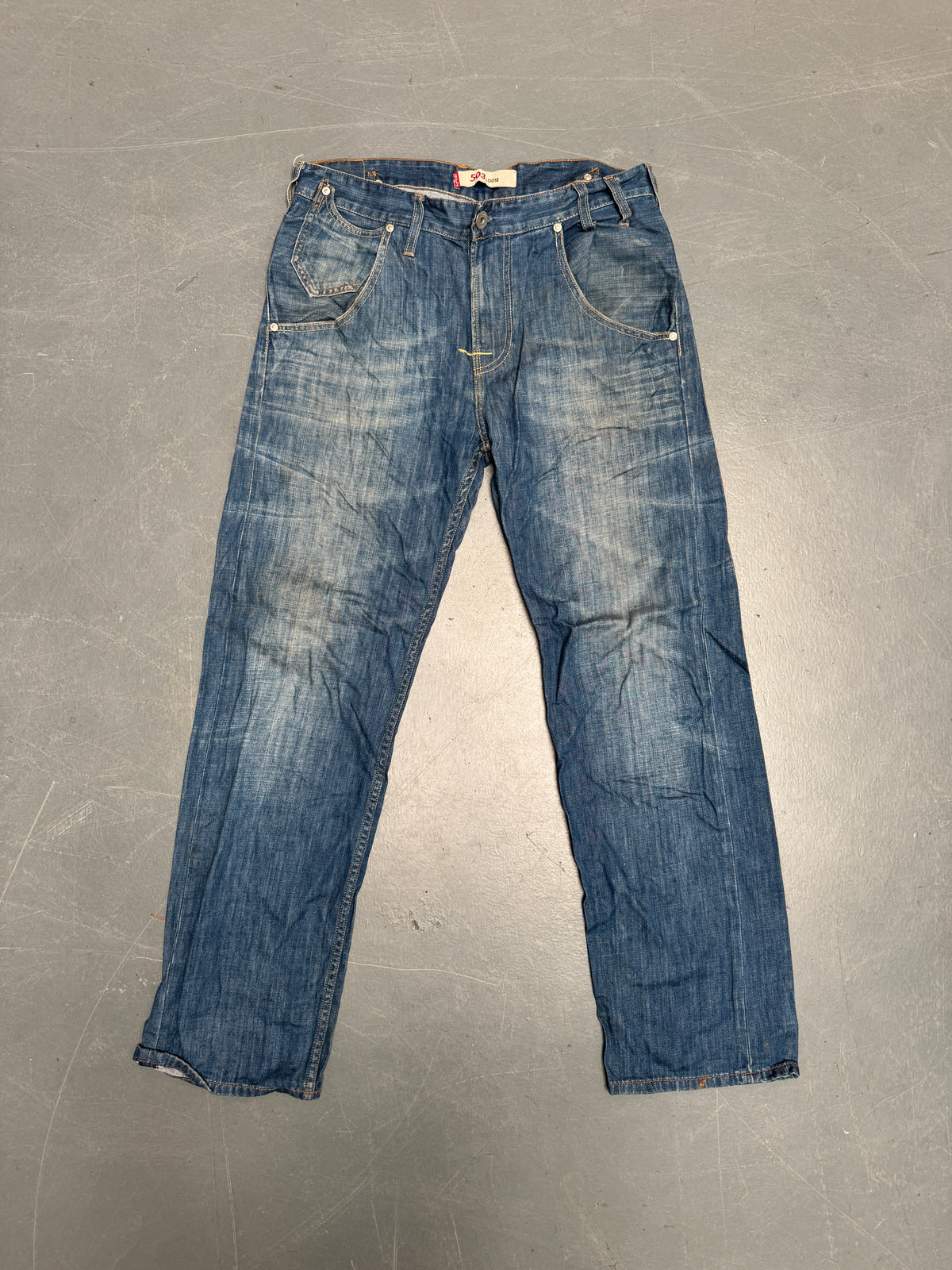 Levis Buckle Back Vintage Jean - W 34 L 32 - BU65