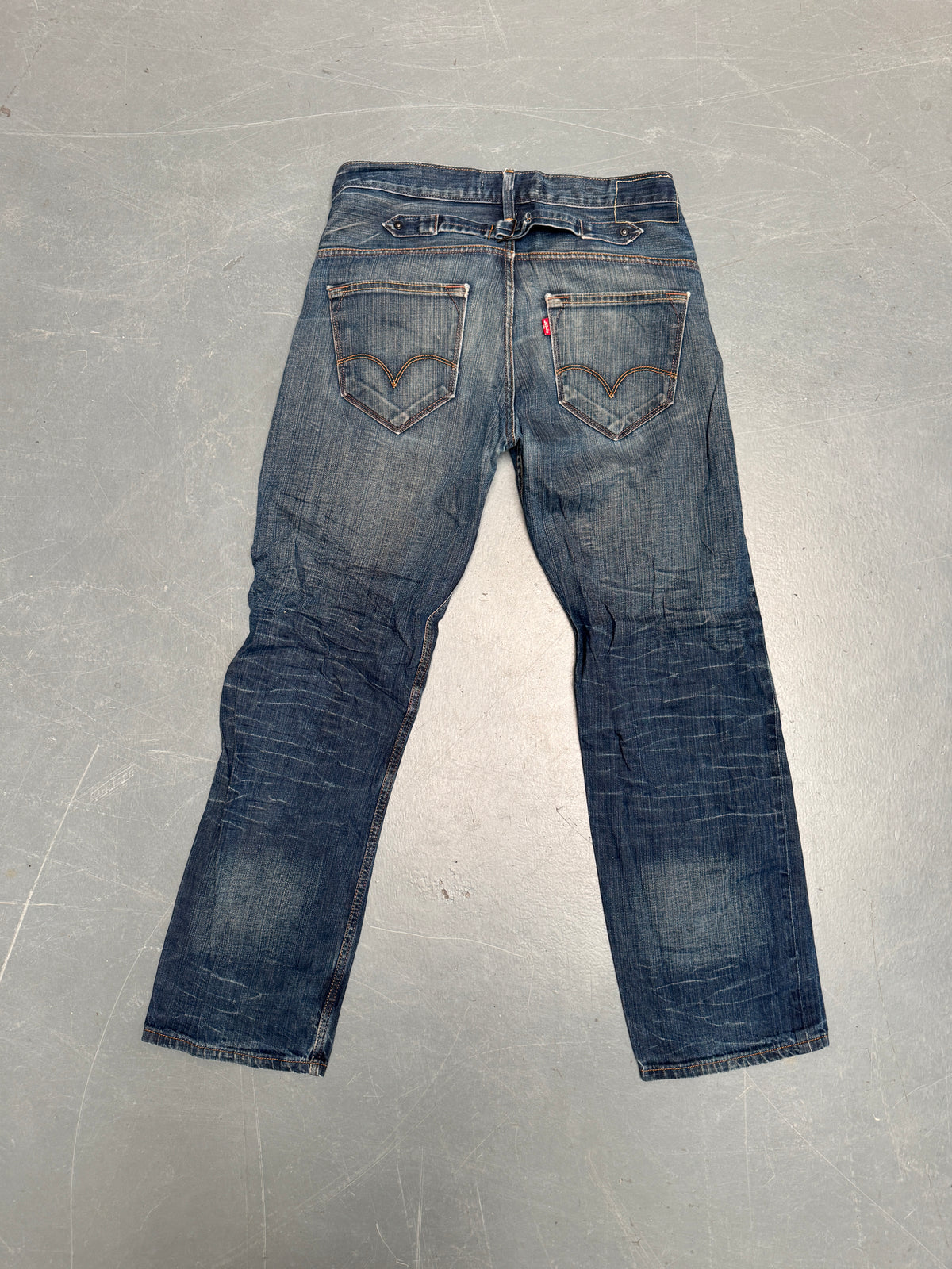 Levis Buckle Back Vintage Jean - W 32 L 30 - BU66