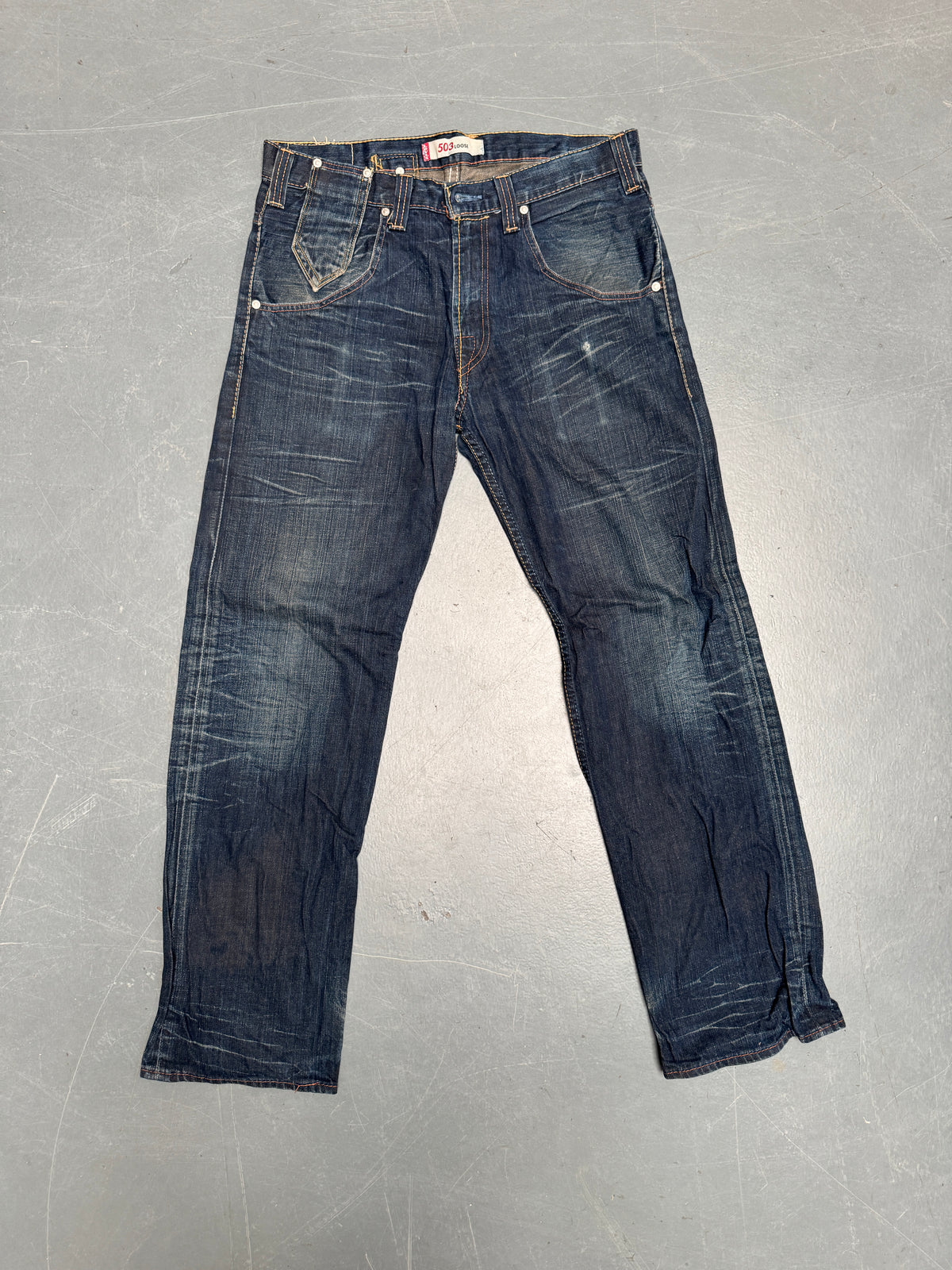 Levis Buckle Back Vintage Jean - W 34 L 32 - BU71
