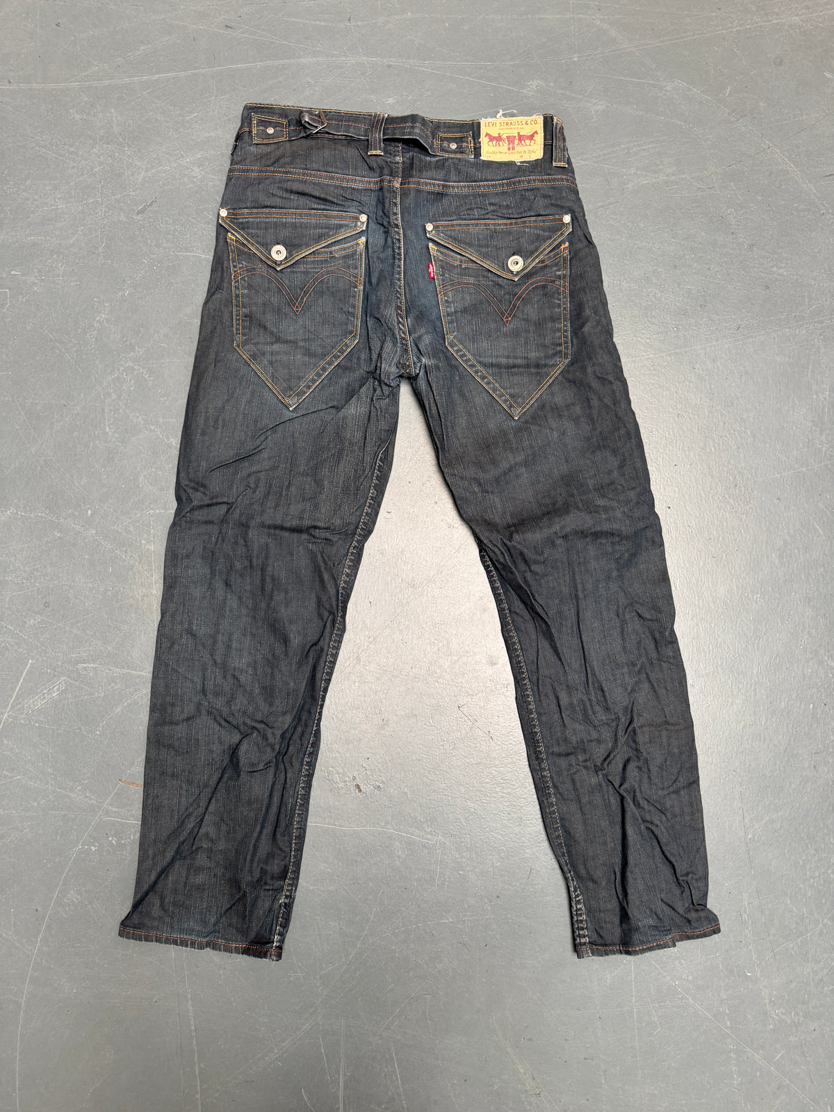 Levis Buckle Back Vintage Jean - W 32 L 31 - BU73