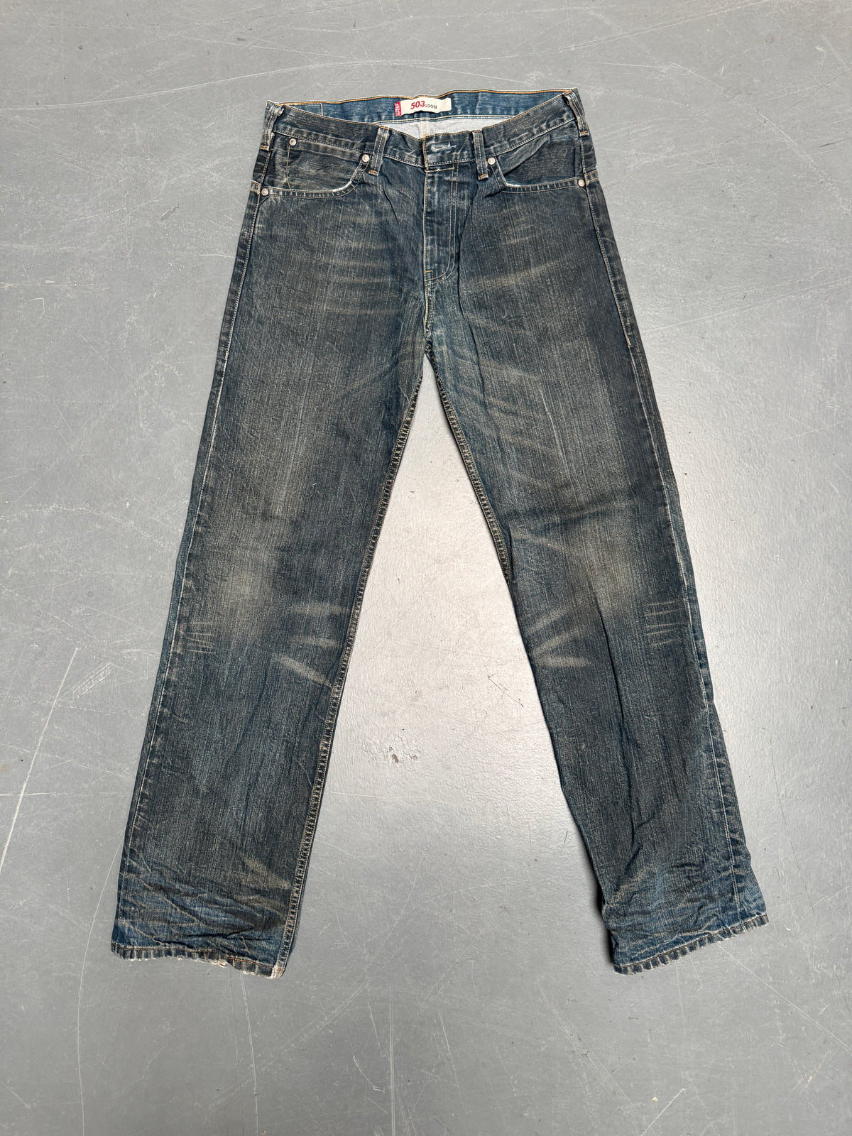 Levis Buckle Back Vintage Jean - W 32 L 35 - BU75