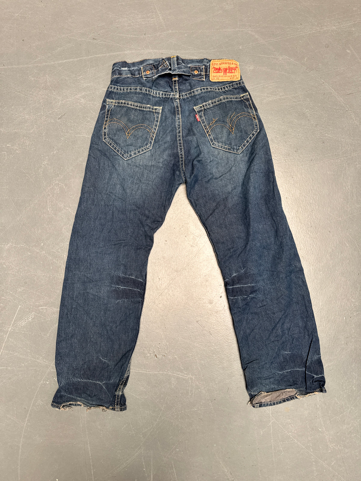 Levis Buckle Back Vintage Jean - W 32 L 30 - BU88