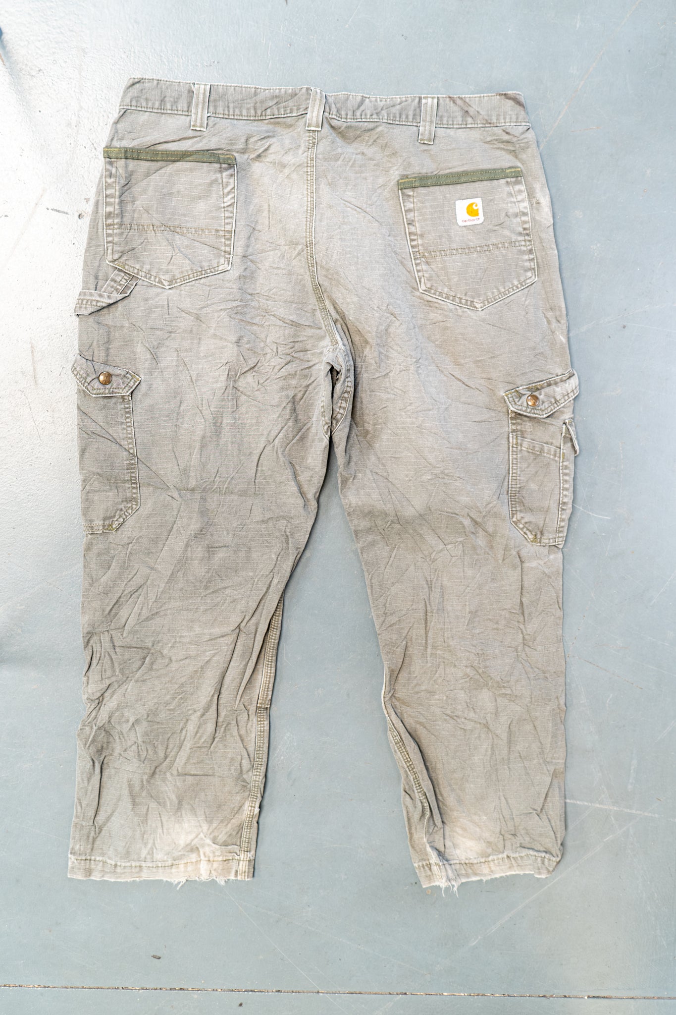 True Vintage Carhartt Carpenter Trousers – Green, w39,L27 Regular (1990s)