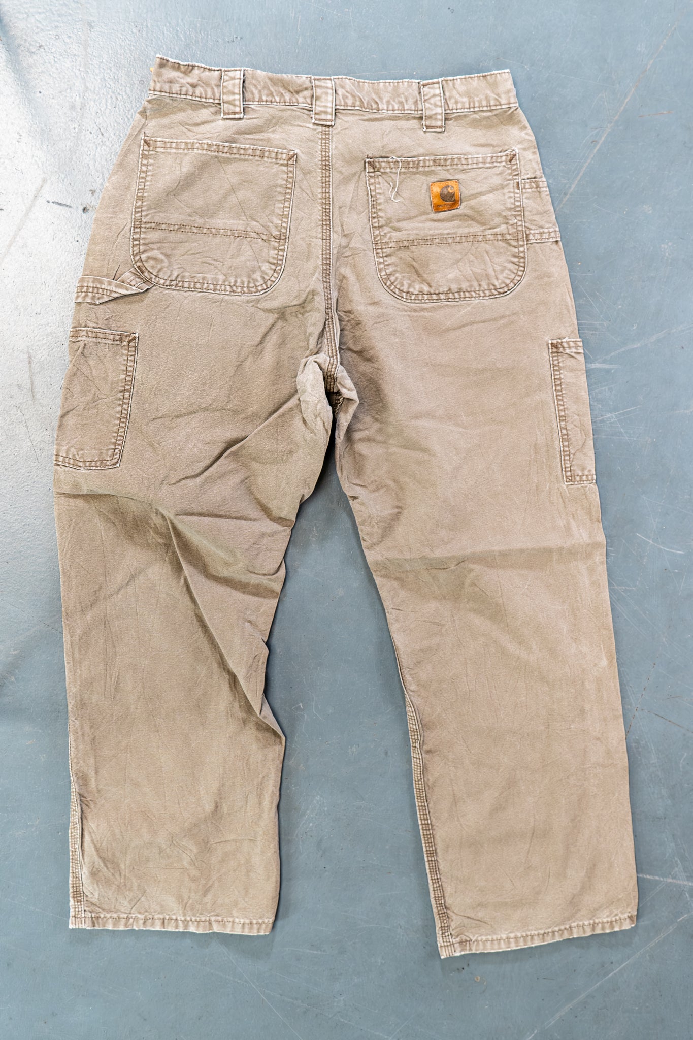 True Vintage Carhartt Carpenter Trousers – Beige, w32,L28 Regular (1990s)