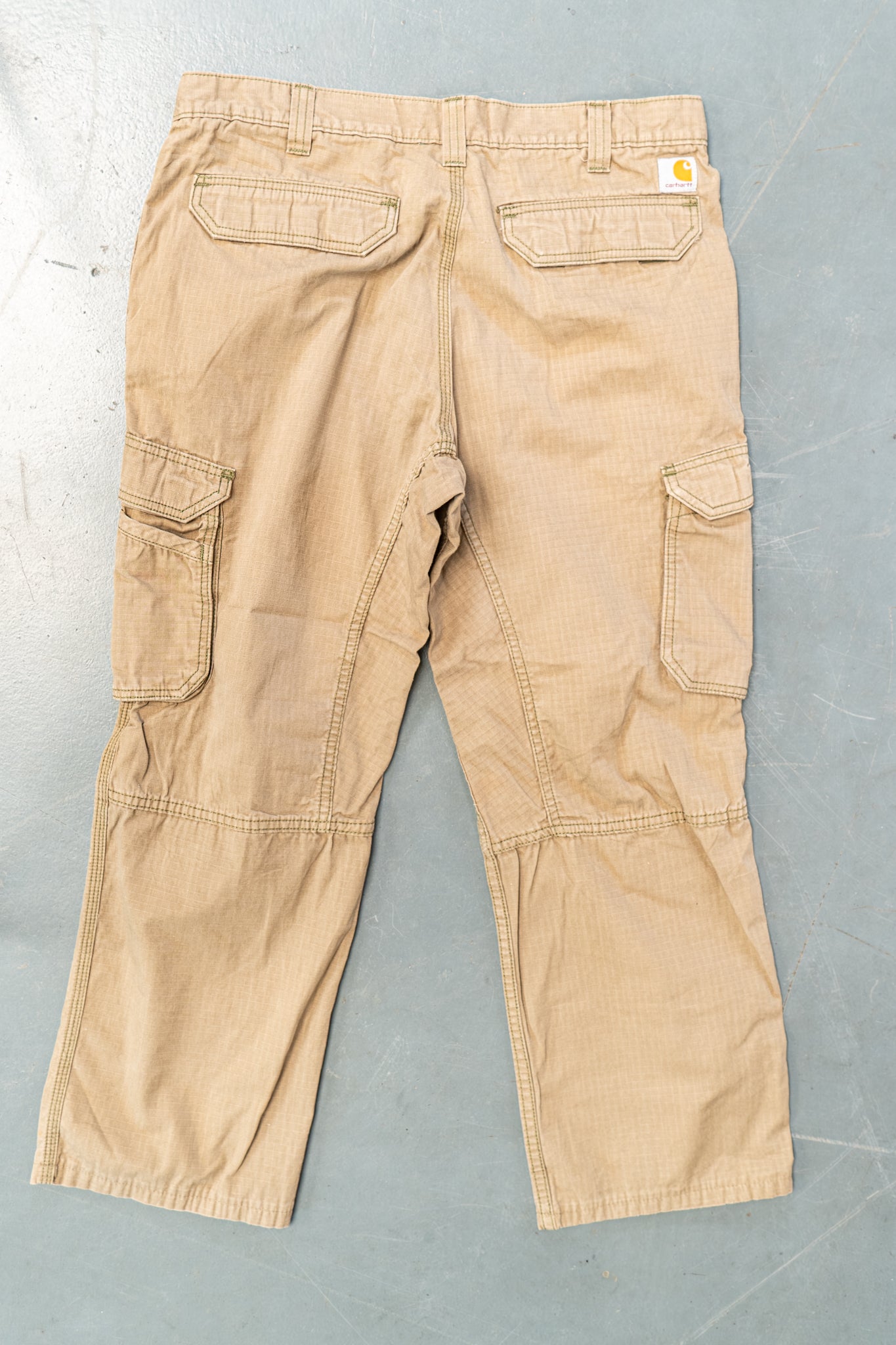 True Vintage Carhartt Carpenter Trousers – Beige, w35,L27 Regular (1990s)