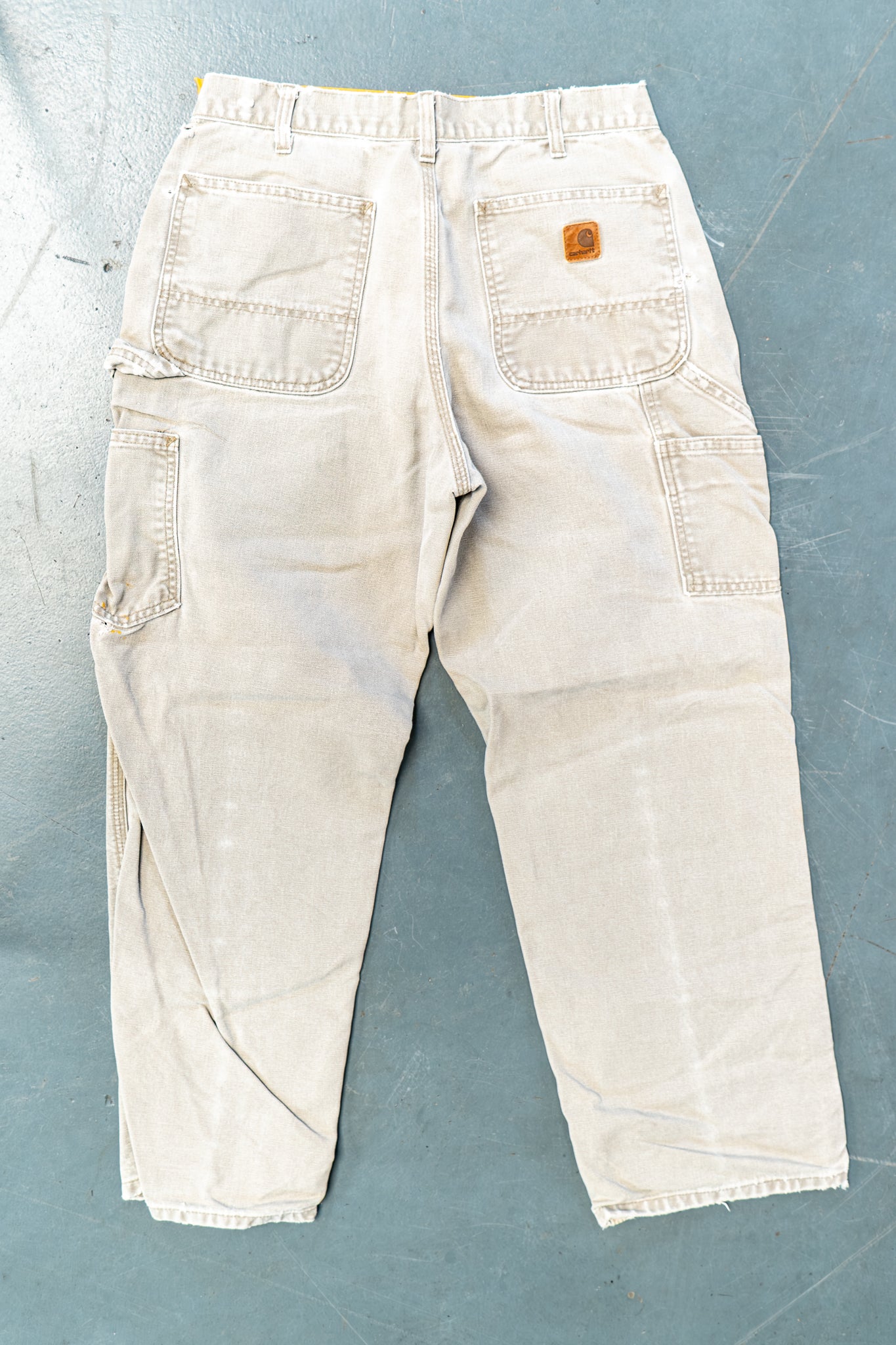 True Vintage Carhartt Carpenter Trousers – Beige, w29,L27 Regular (1990s)