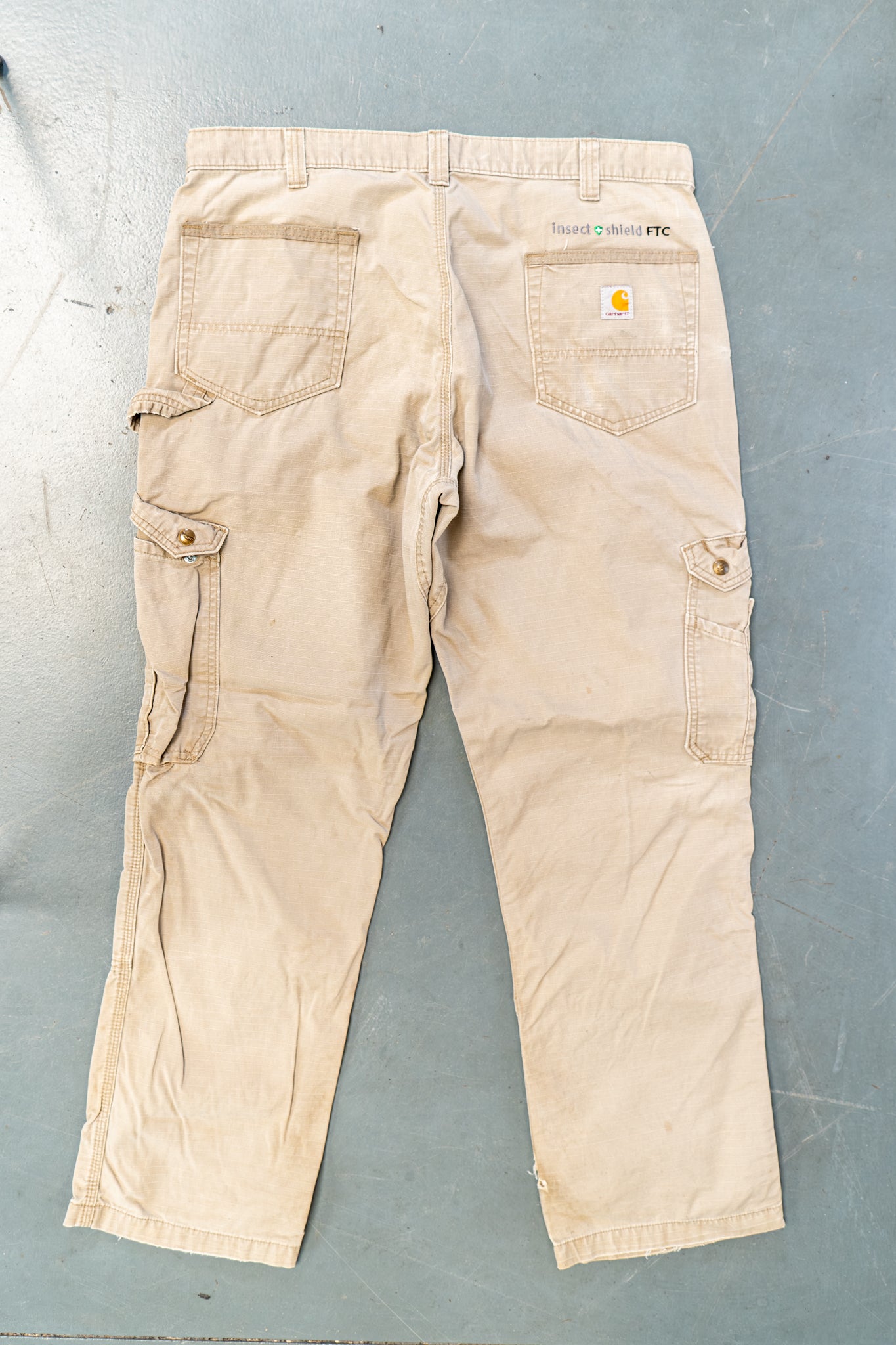 True Vintage Carhartt Carpenter Trousers – Beige, w38,L31 Regular (1990s)