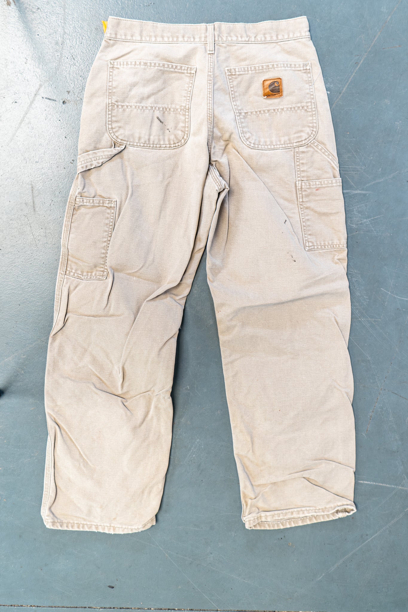 True Vintage Carhartt Carpenter Trousers – Beige, w30,L29 Regular (1990s)