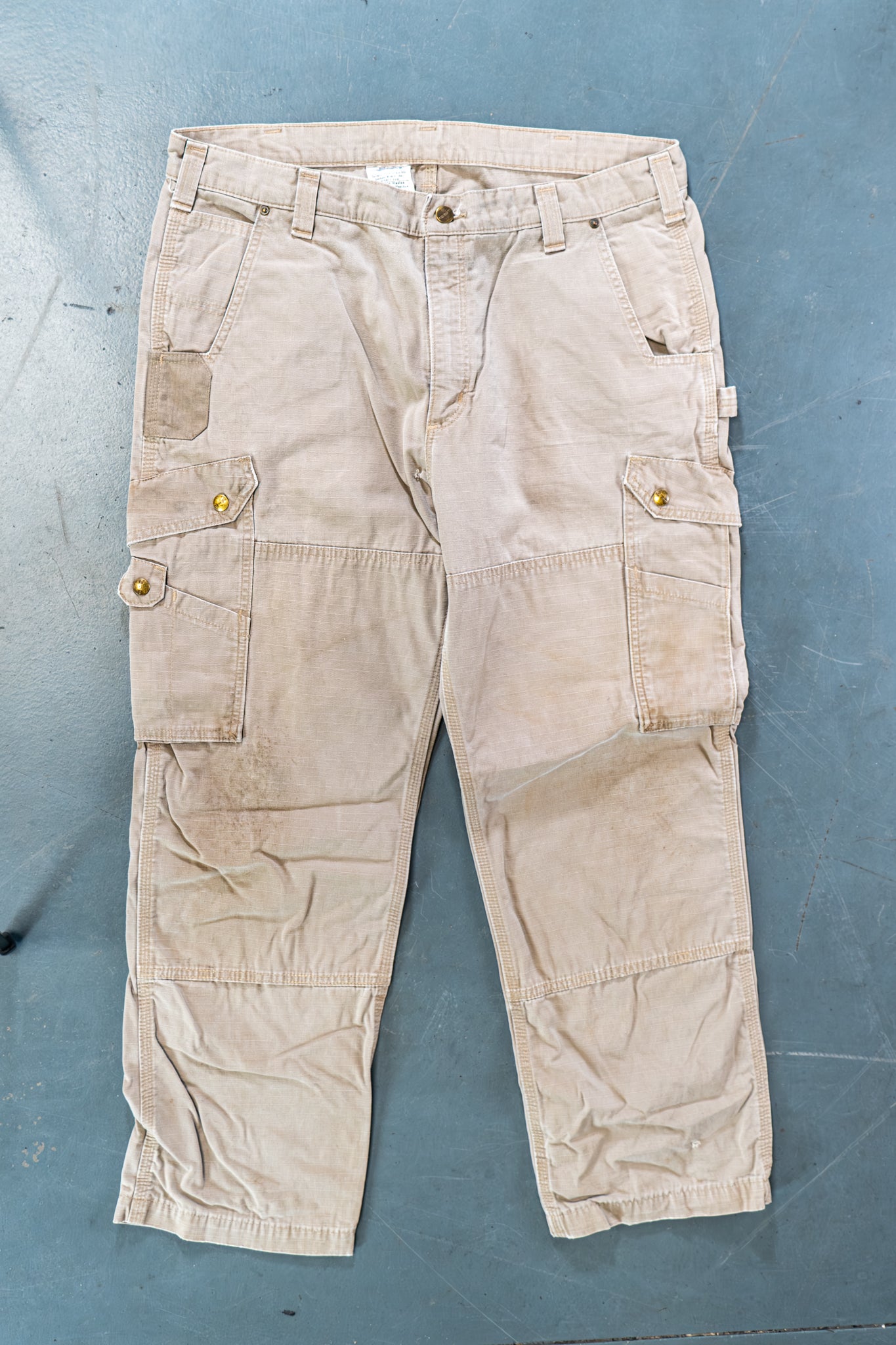 True Vintage Carhartt Carpenter Trousers – Beige, w36,L30 Regular (1990s)