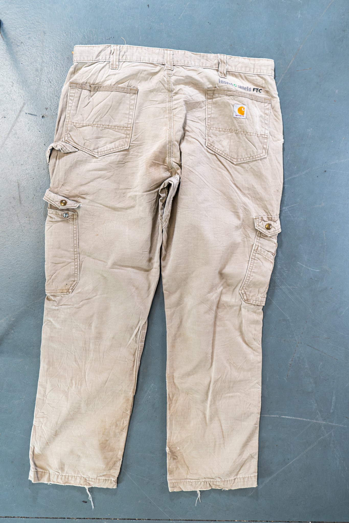 True Vintage Carhartt Carpenter Trousers – Beige, w36,L31 Regular (1990s)