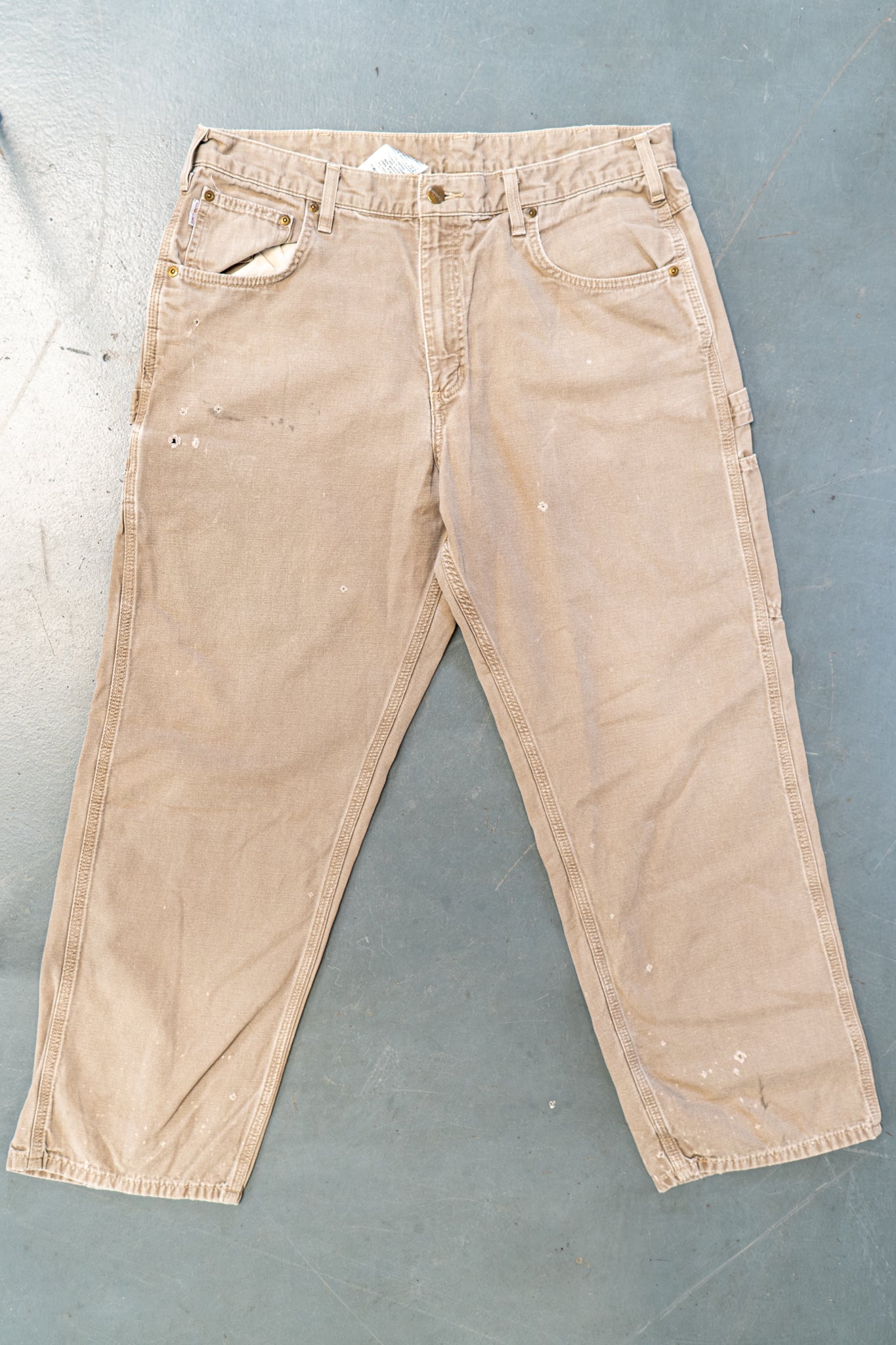 True Vintage Carhartt Carpenter Trousers – Beige, w35,L29 Regular (1990s)