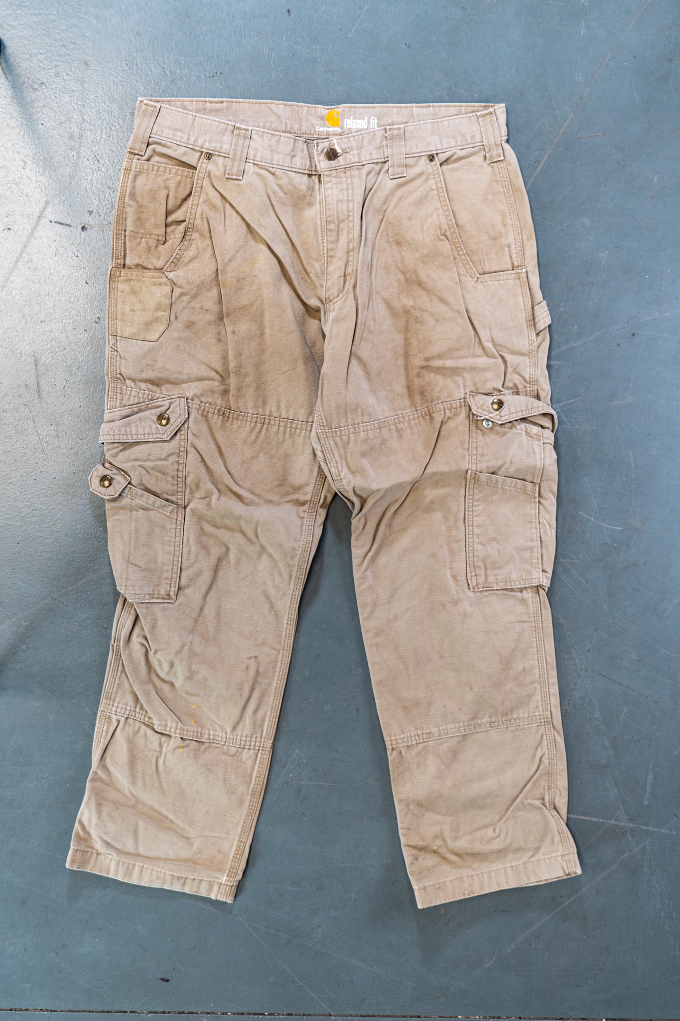 True Vintage Carhartt Carpenter Trousers – Beige, w36,L29 Regular (1990s)