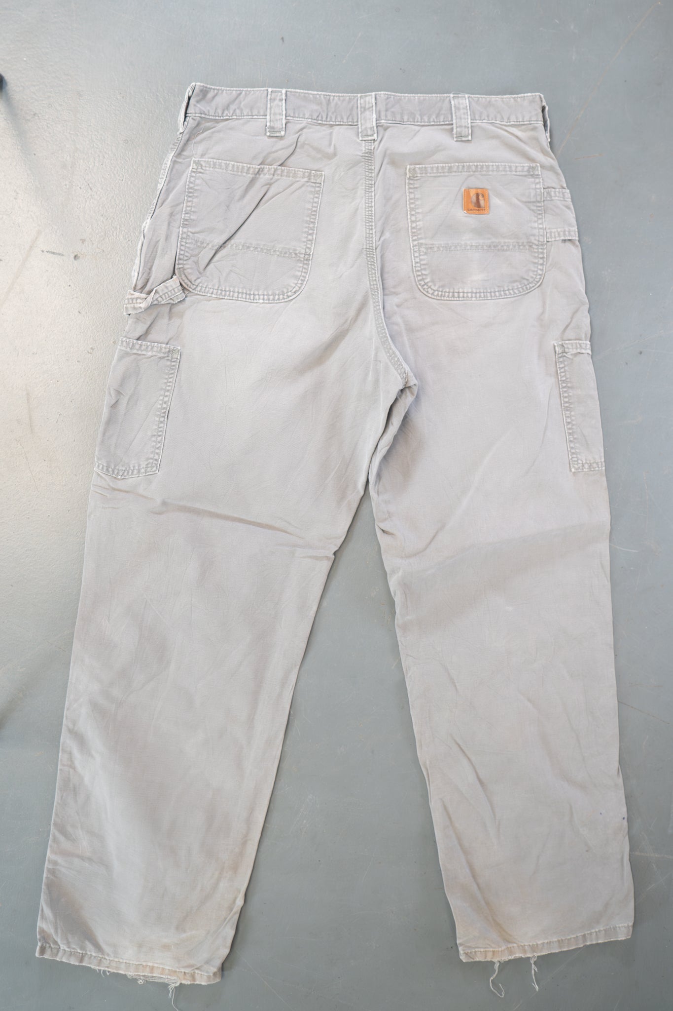 True Vintage Carhartt Carpenter Trousers – Grey, w35,L31 Regular (1990s)