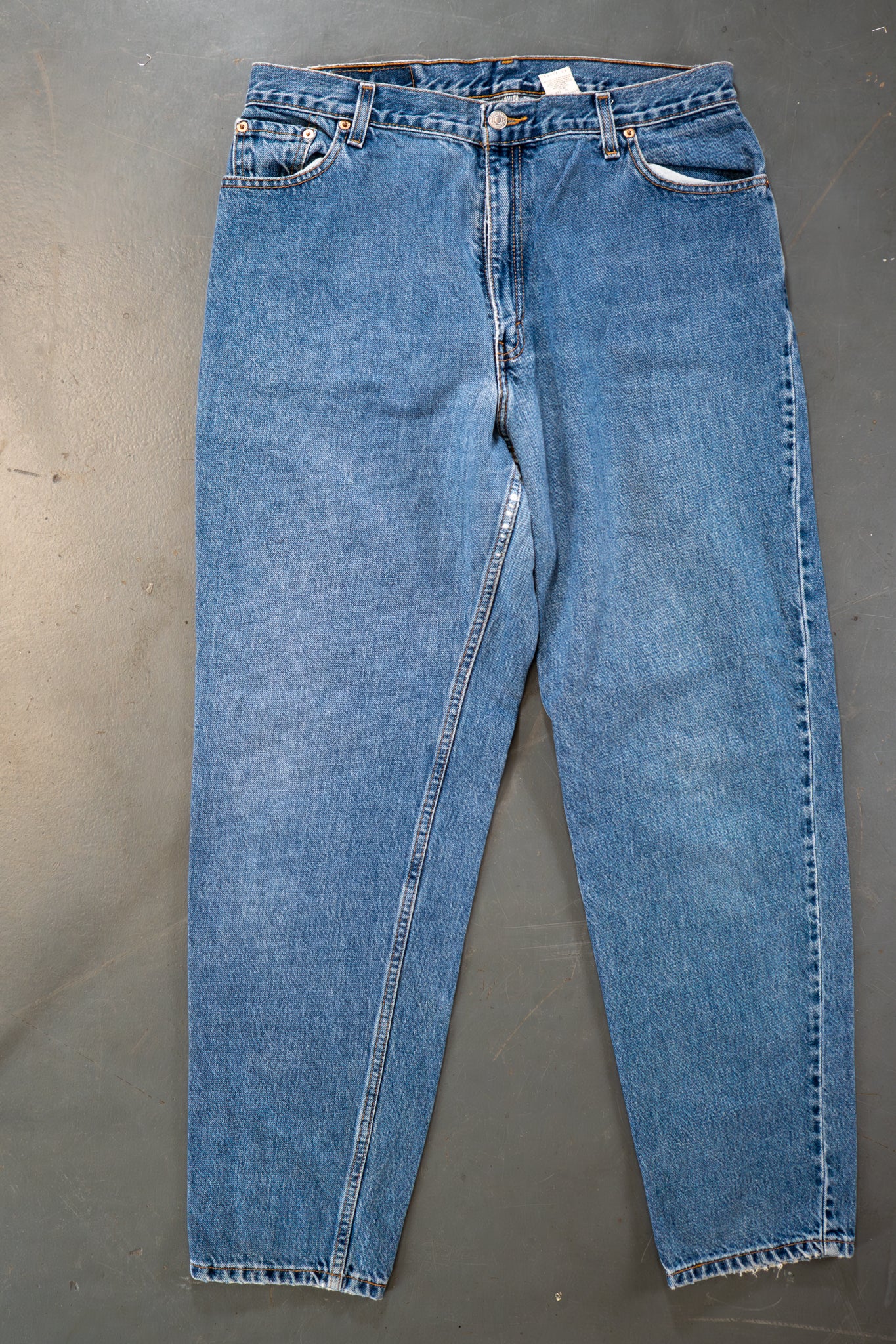 Ladies Levi's High Waisted 550s Tapered Leg Denim Jeans – 90s Y2K -W32, L30