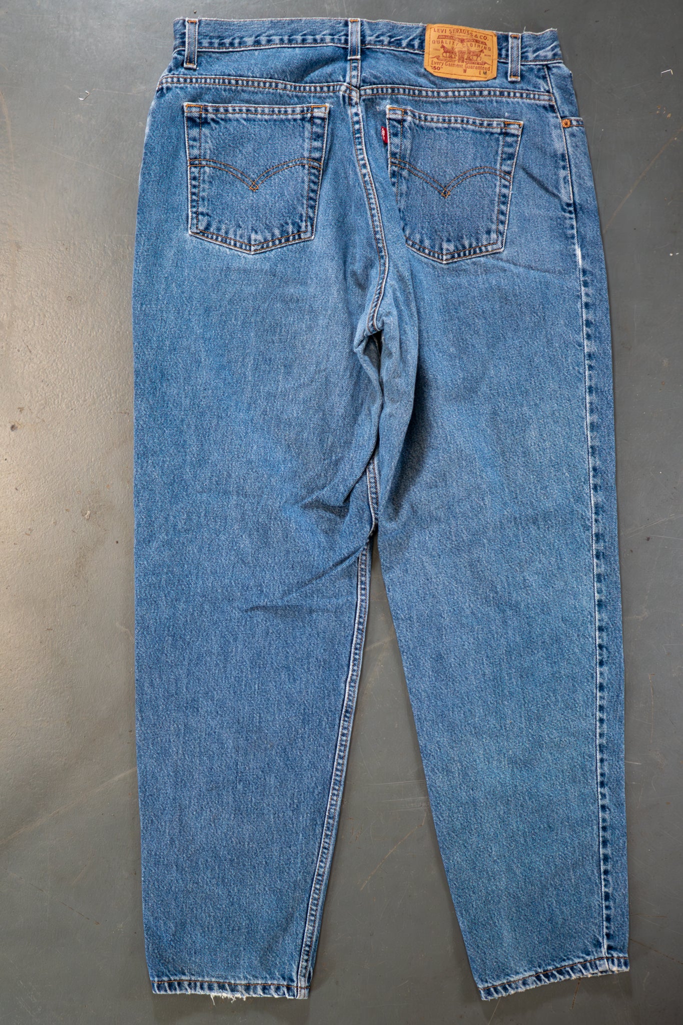 Ladies Levi's High Waisted 550s Tapered Leg Denim Jeans – 90s Y2K -W32, L30