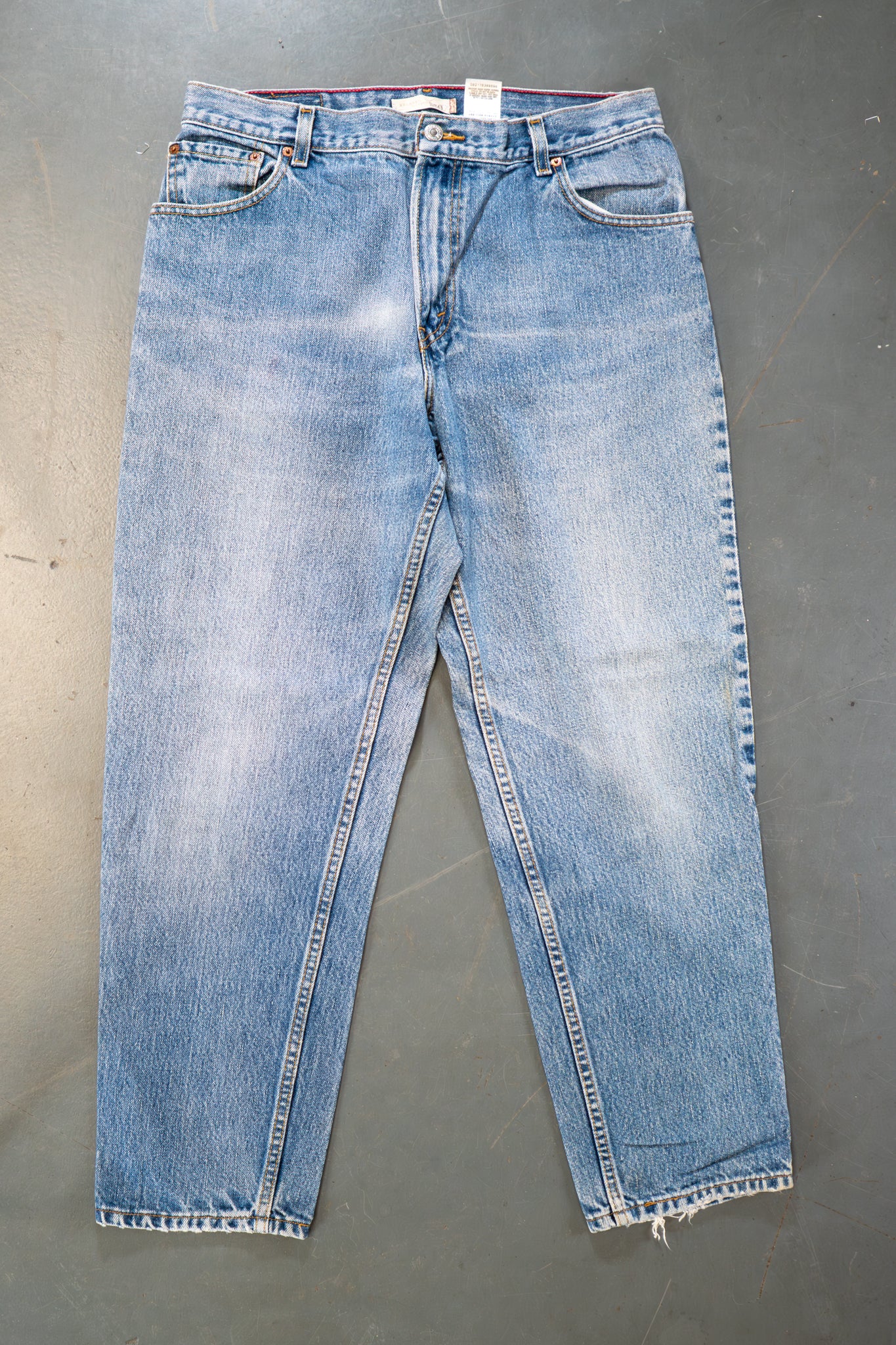 Ladies Levi's High Waisted 550s Tapered Leg Denim Jeans – 90s Y2K -W32, L29