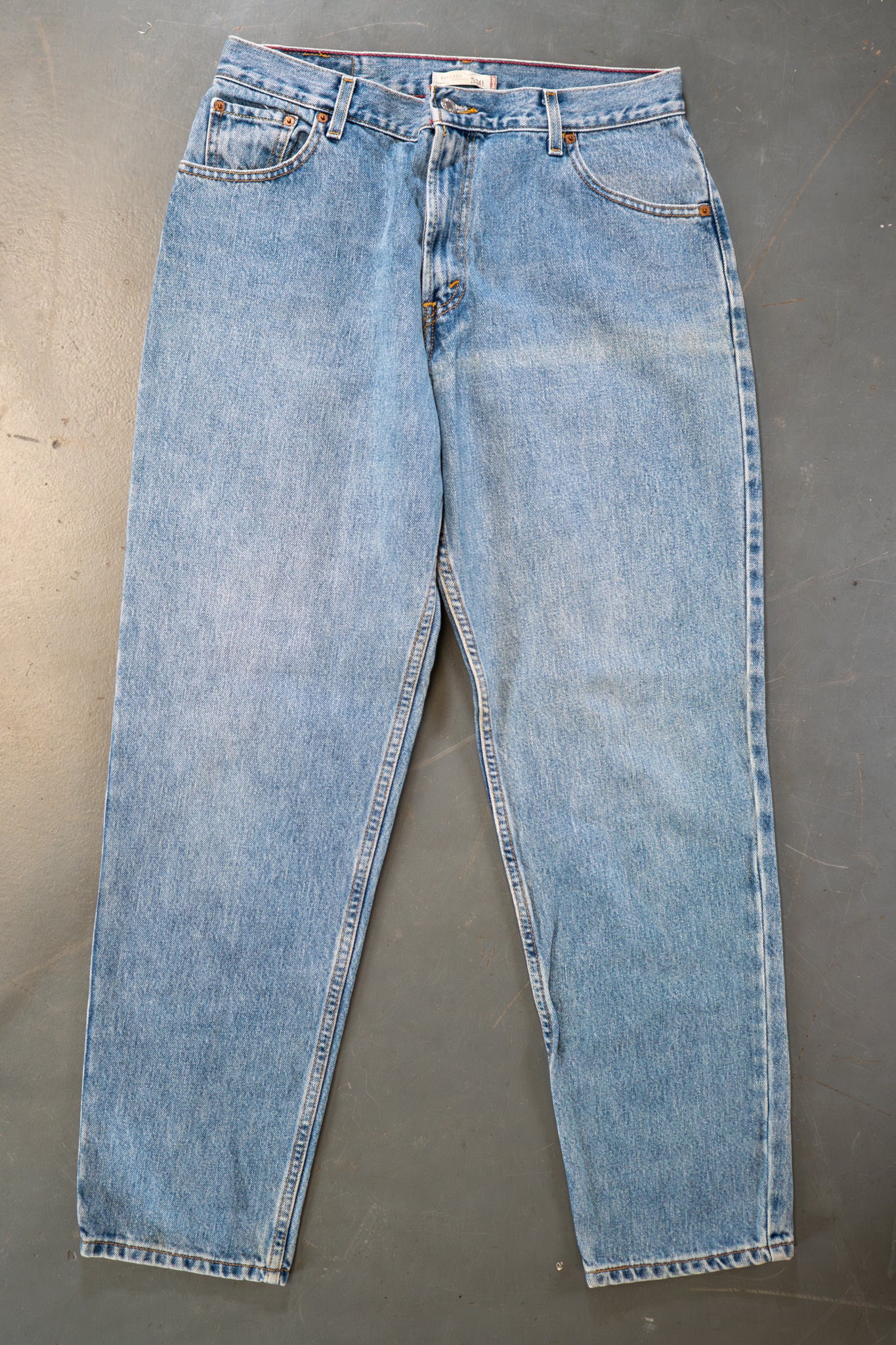 Ladies Levi's High Waisted 550s Tapered Leg Denim Jeans – 90s Y2K -W31, L31
