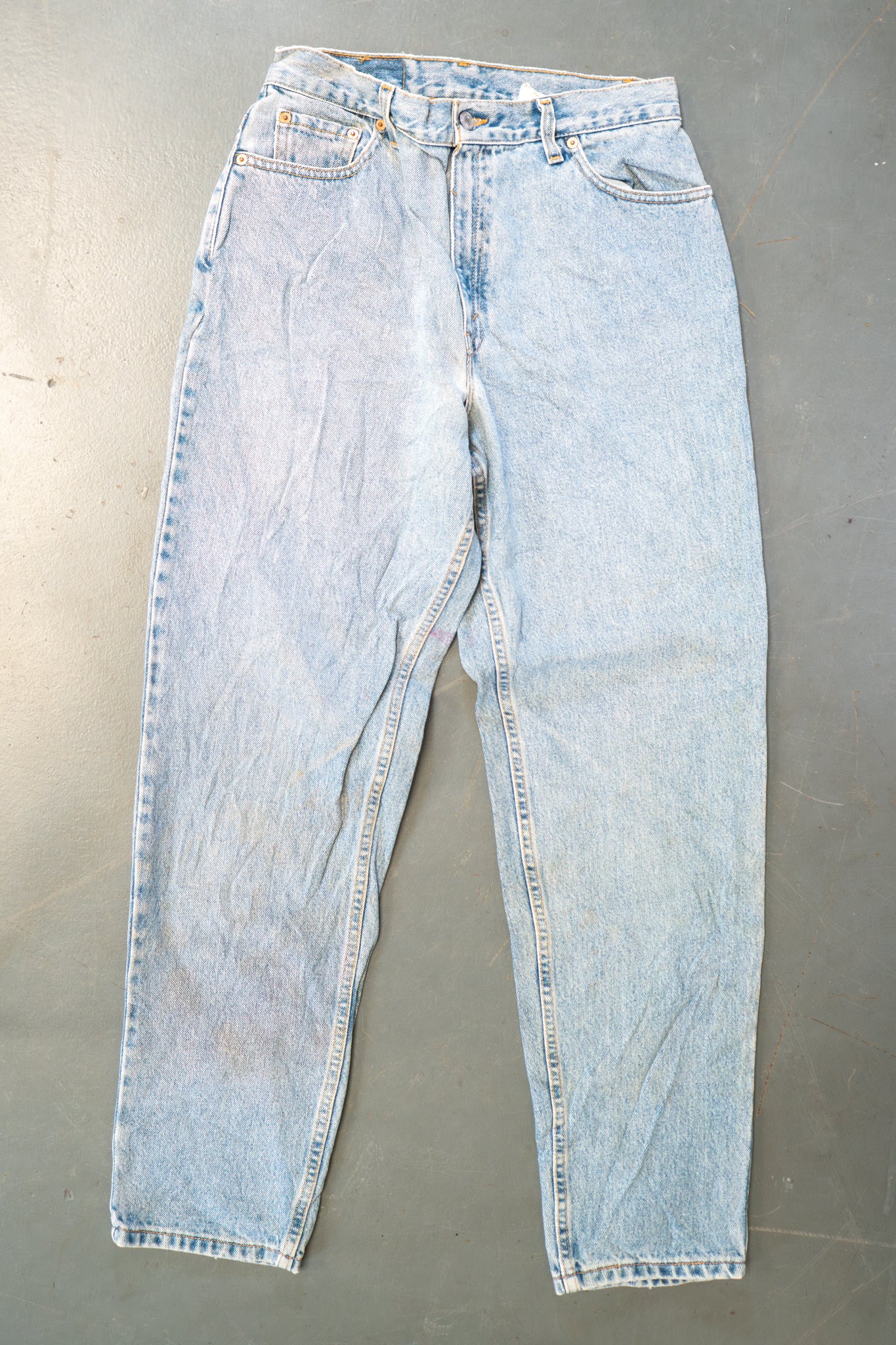 Ladies Levi's High Waisted 550s Tapered Leg Denim Jeans – 90s Y2K -W28, L31