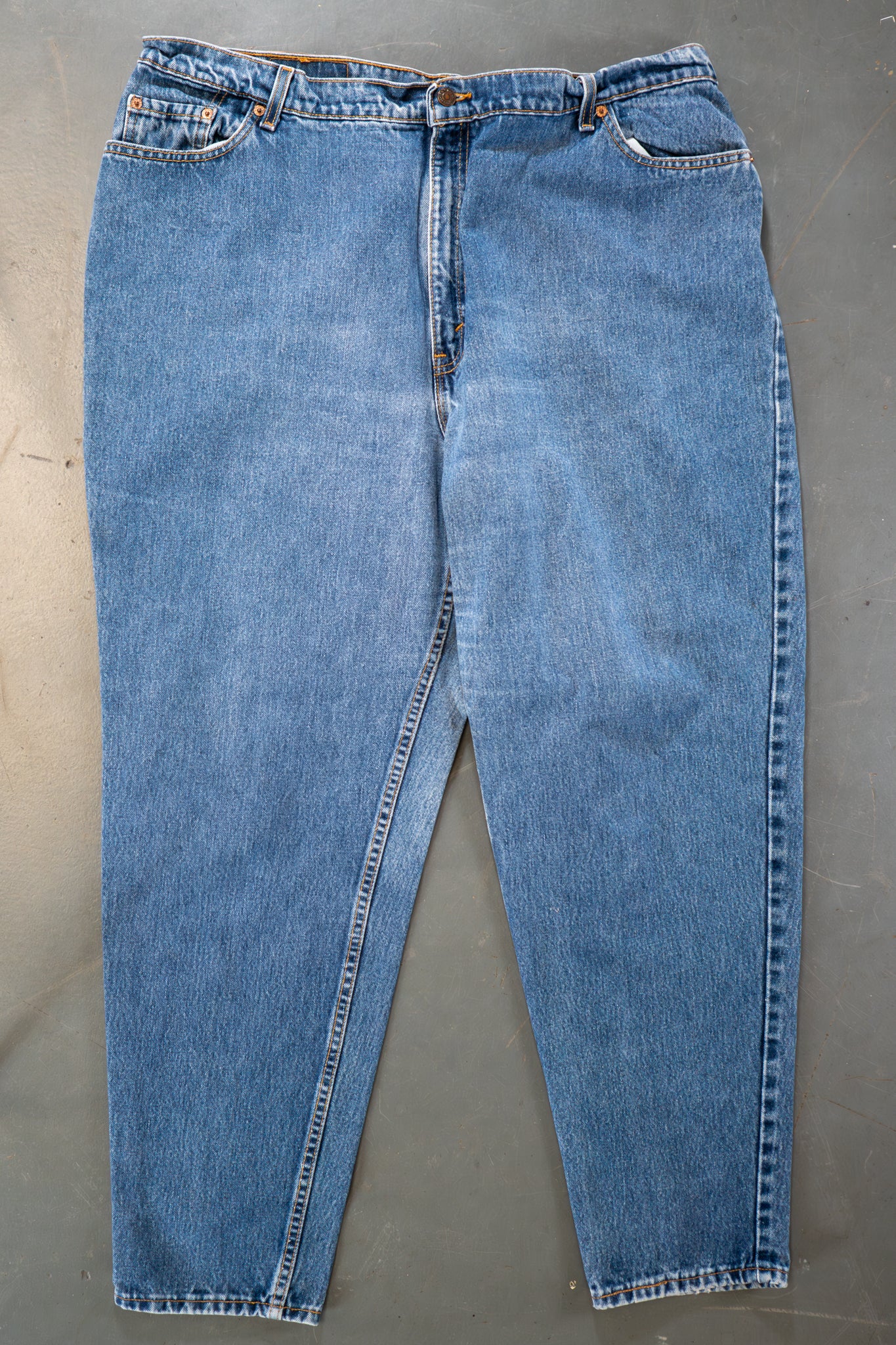 Ladies Levi's High Waisted 550s Tapered Leg Denim Jeans – 90s Y2K -W42, L30