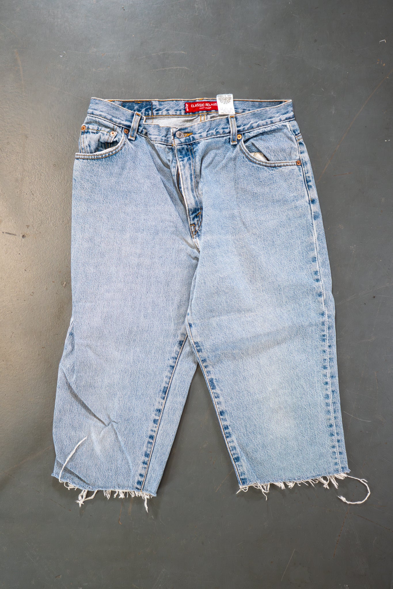 Ladies Levi's High Waisted 550s Tapered Leg Denim Jeans – 90s Y2K -W31, L19
