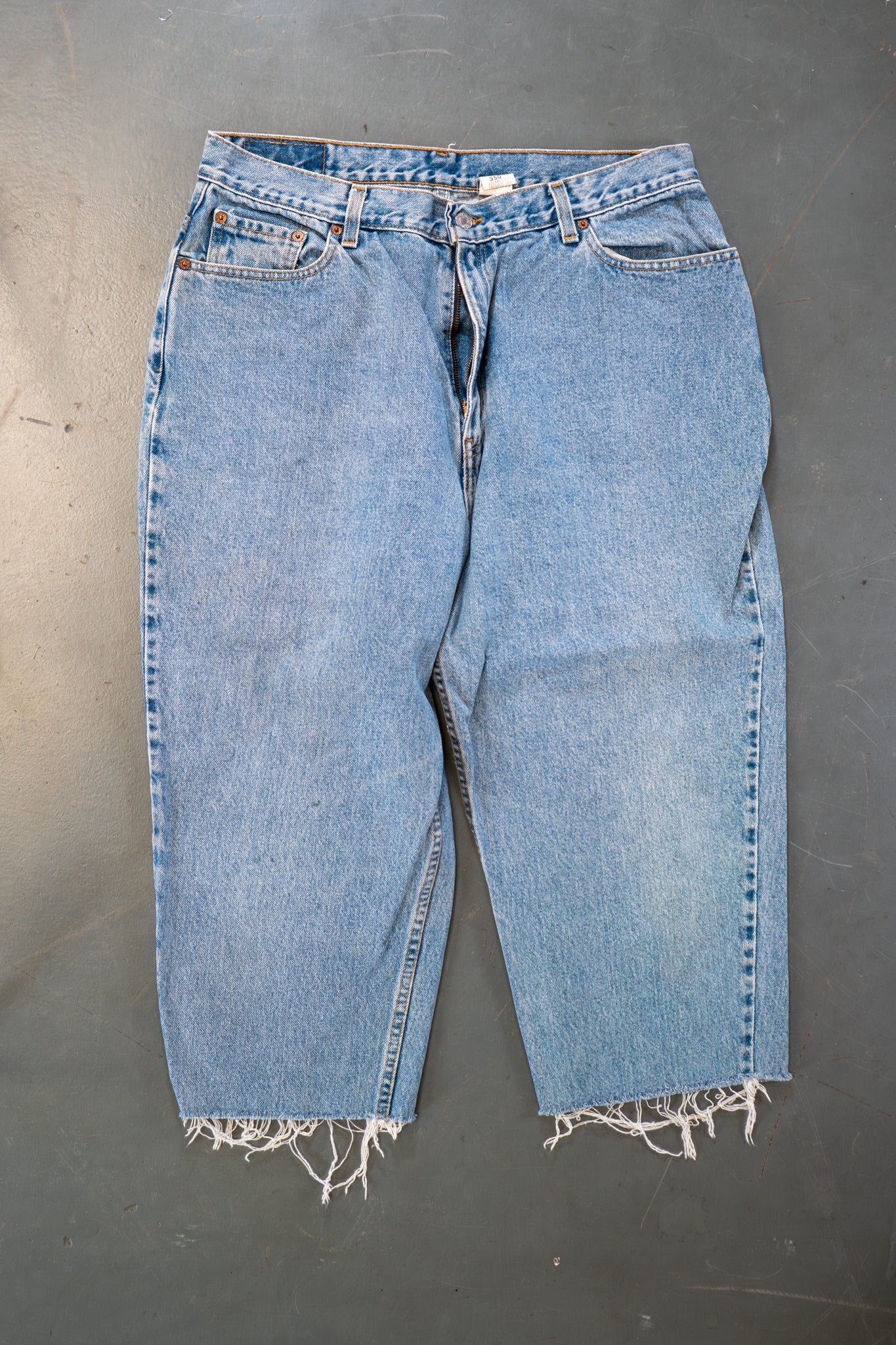 Ladies Levi's High Waisted 550s Tapered Leg Denim Jeans – 90s Y2K -W33, L19