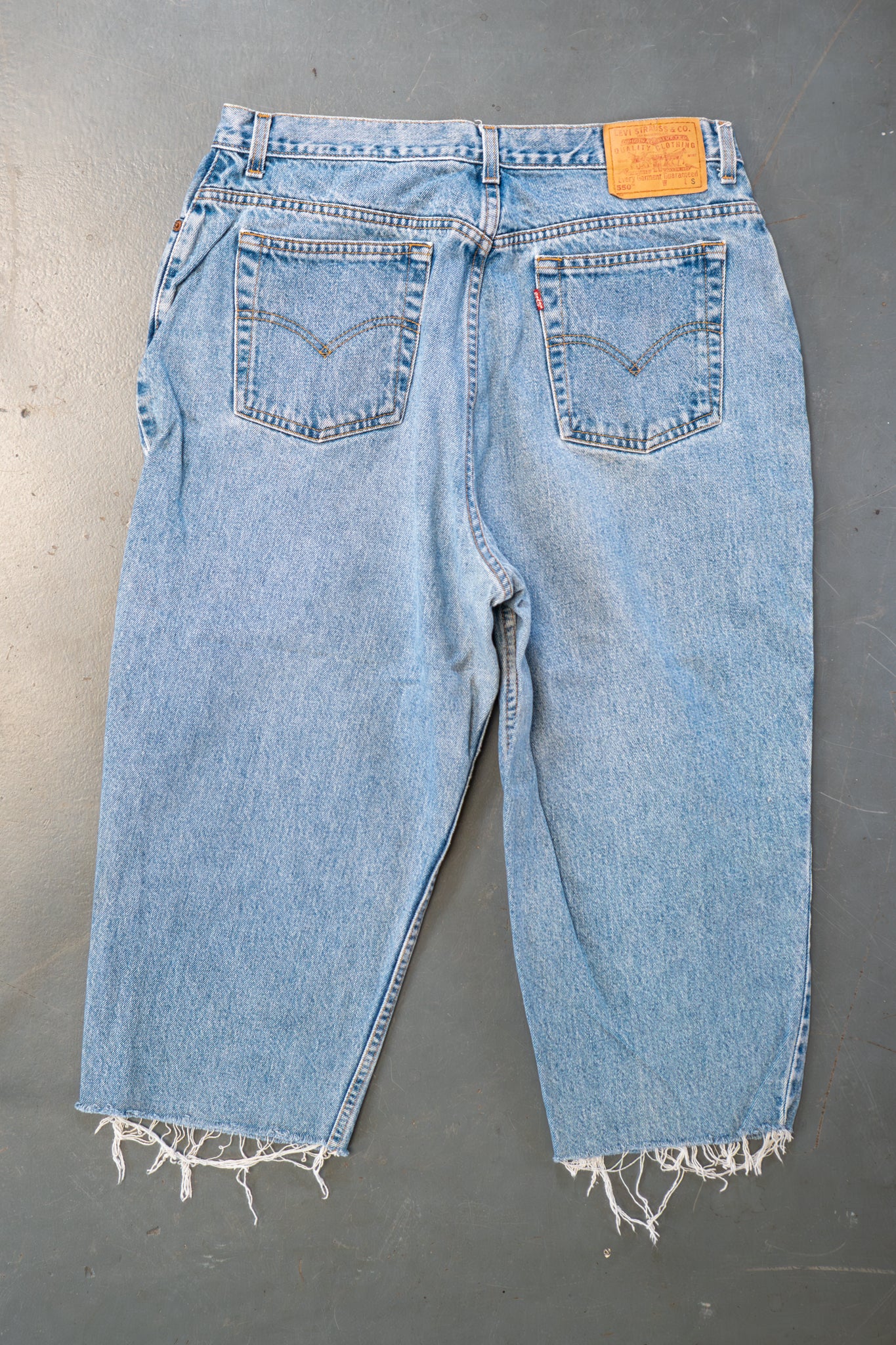 Ladies Levi's High Waisted 550s Tapered Leg Denim Jeans – 90s Y2K -W33, L19