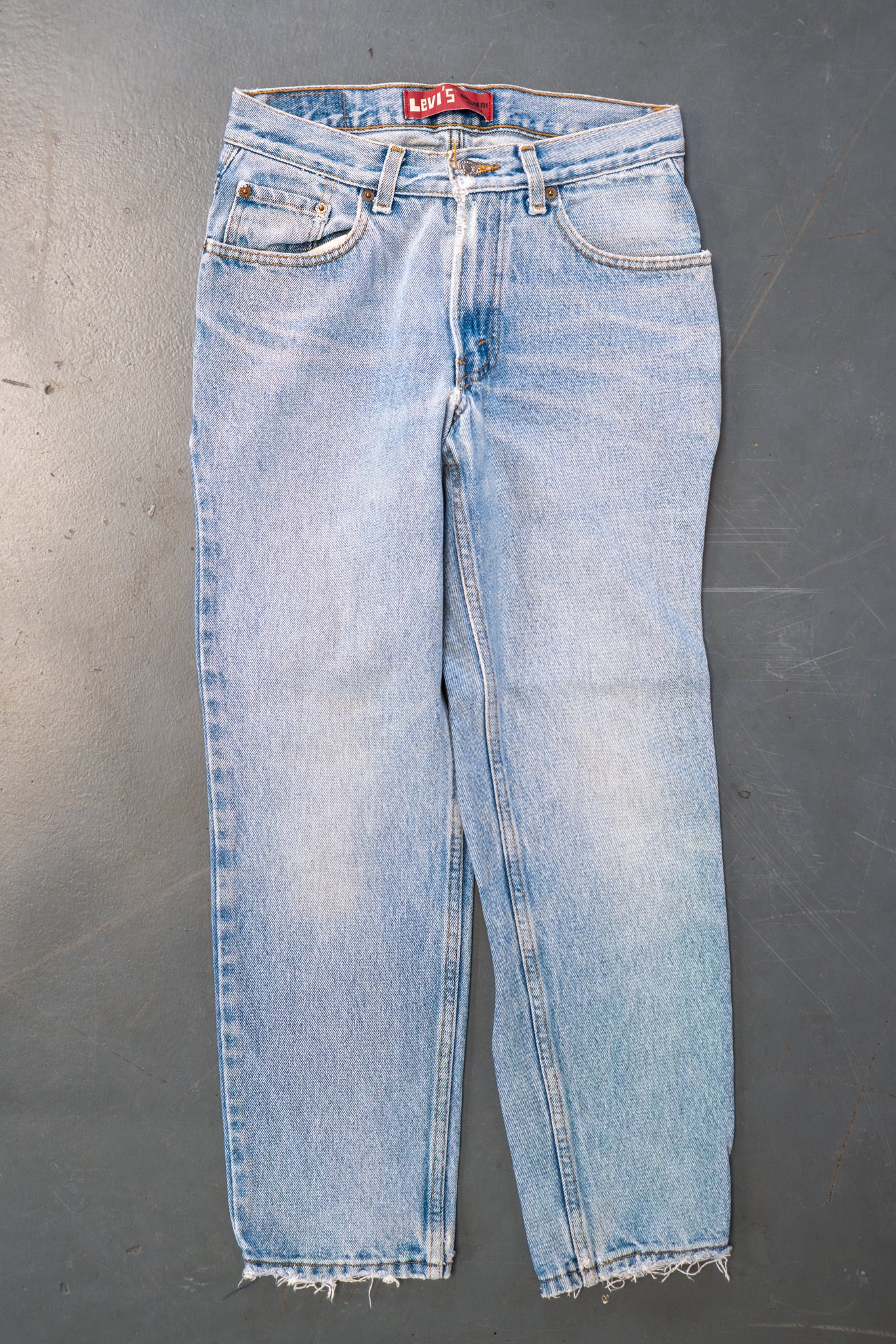 Ladies Levi's High Waisted 550s Tapered Leg Denim Jeans – 90s Y2K -W27, L27