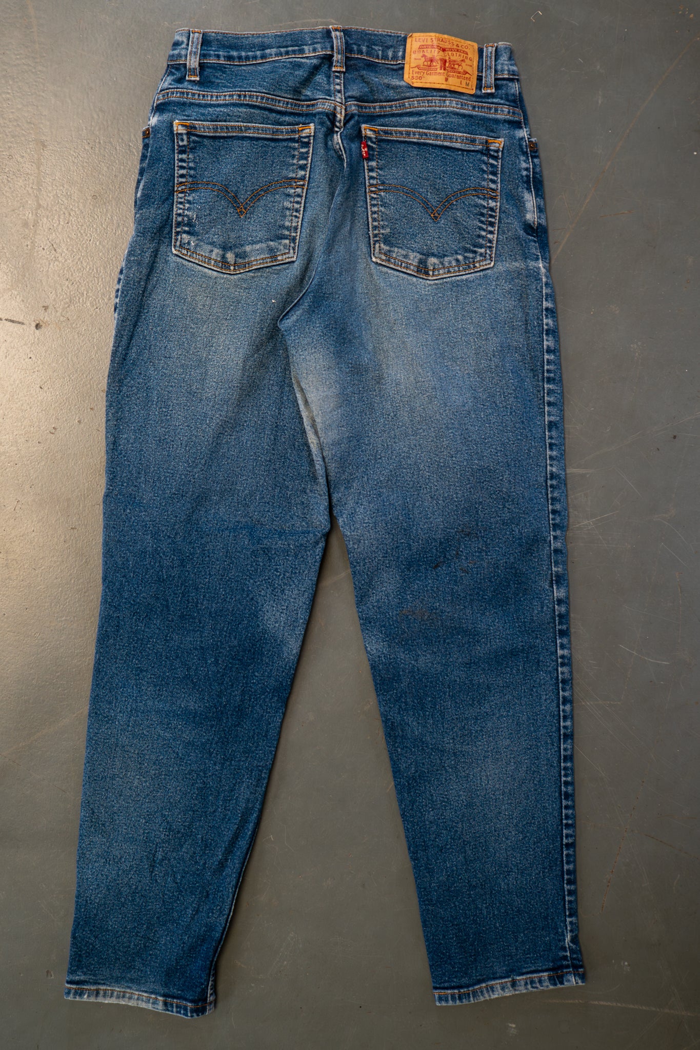 Ladies Levi's High Waisted 550s Tapered Leg Denim Jeans – 90s Y2K -W30, L30