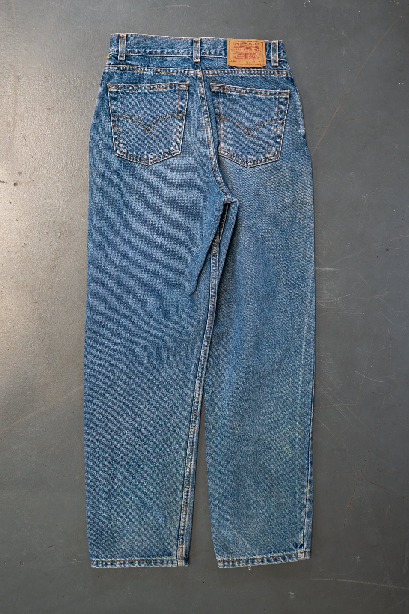 Ladies Levi's High Waisted 550s Tapered Leg Denim Jeans – 90s Y2K -W25, L27