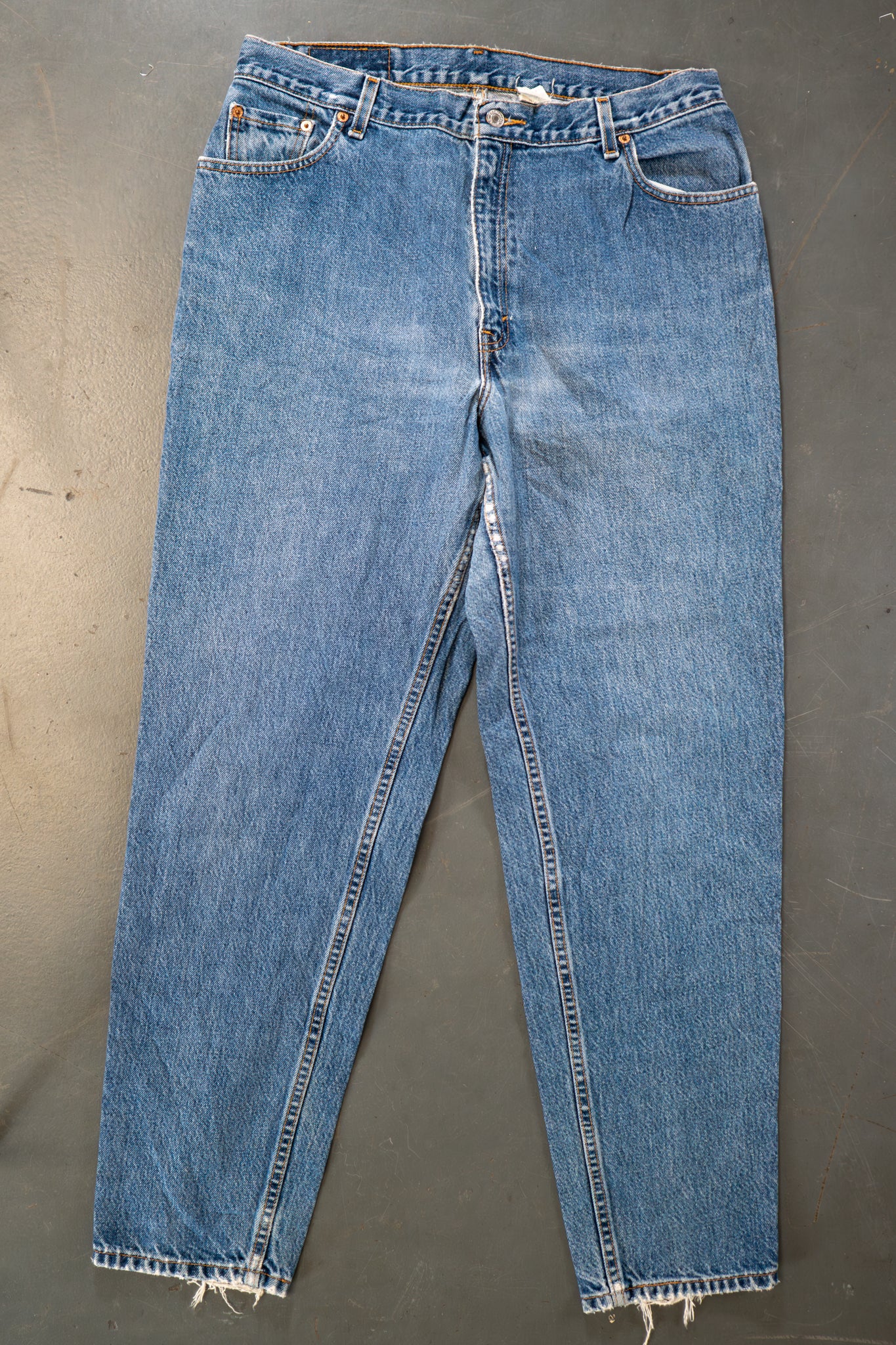 Ladies Levi's High Waisted 550s Tapered Leg Denim Jeans – 90s Y2K -W32, L30