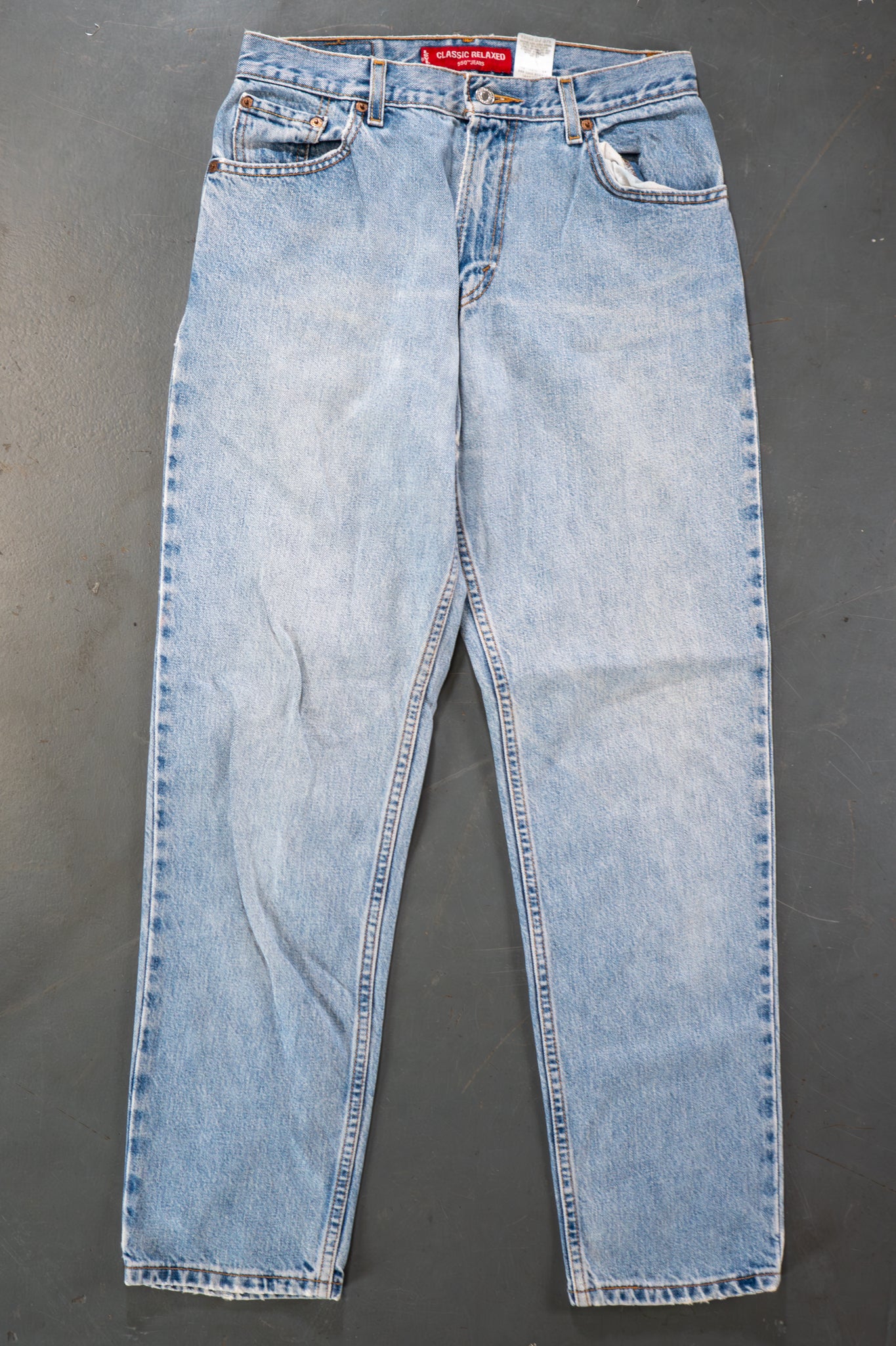 Ladies Levi's High Waisted 550s Tapered Leg Denim Jeans – 90s Y2K -W29, L30