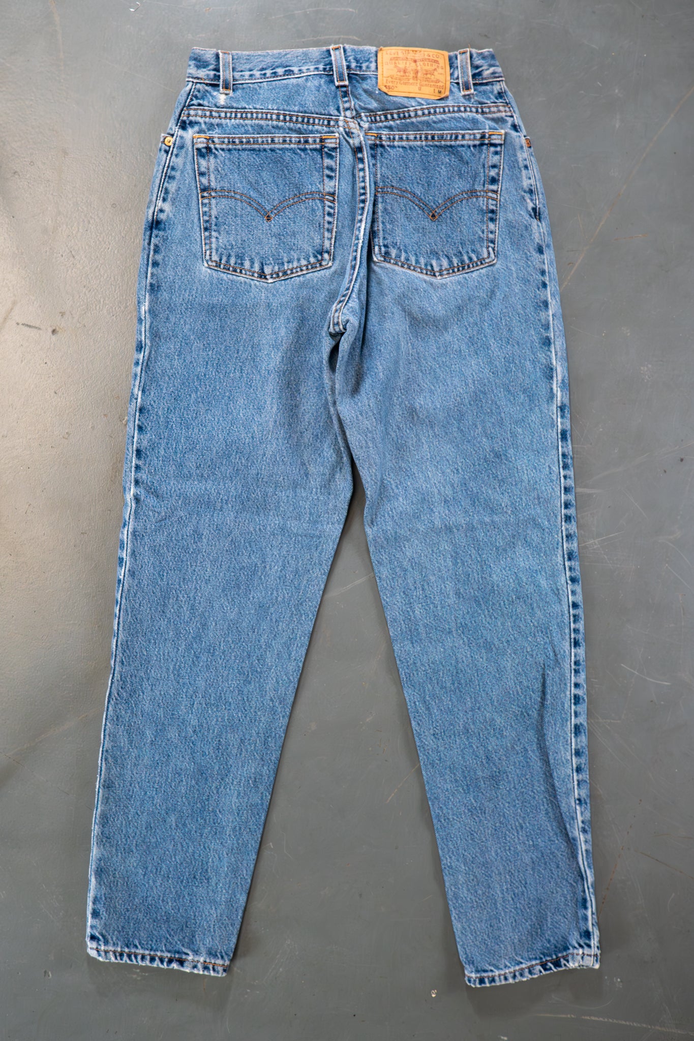 Ladies Levi's High Waisted 550s Tapered Leg Denim Jeans – 90s Y2K -W26, L29