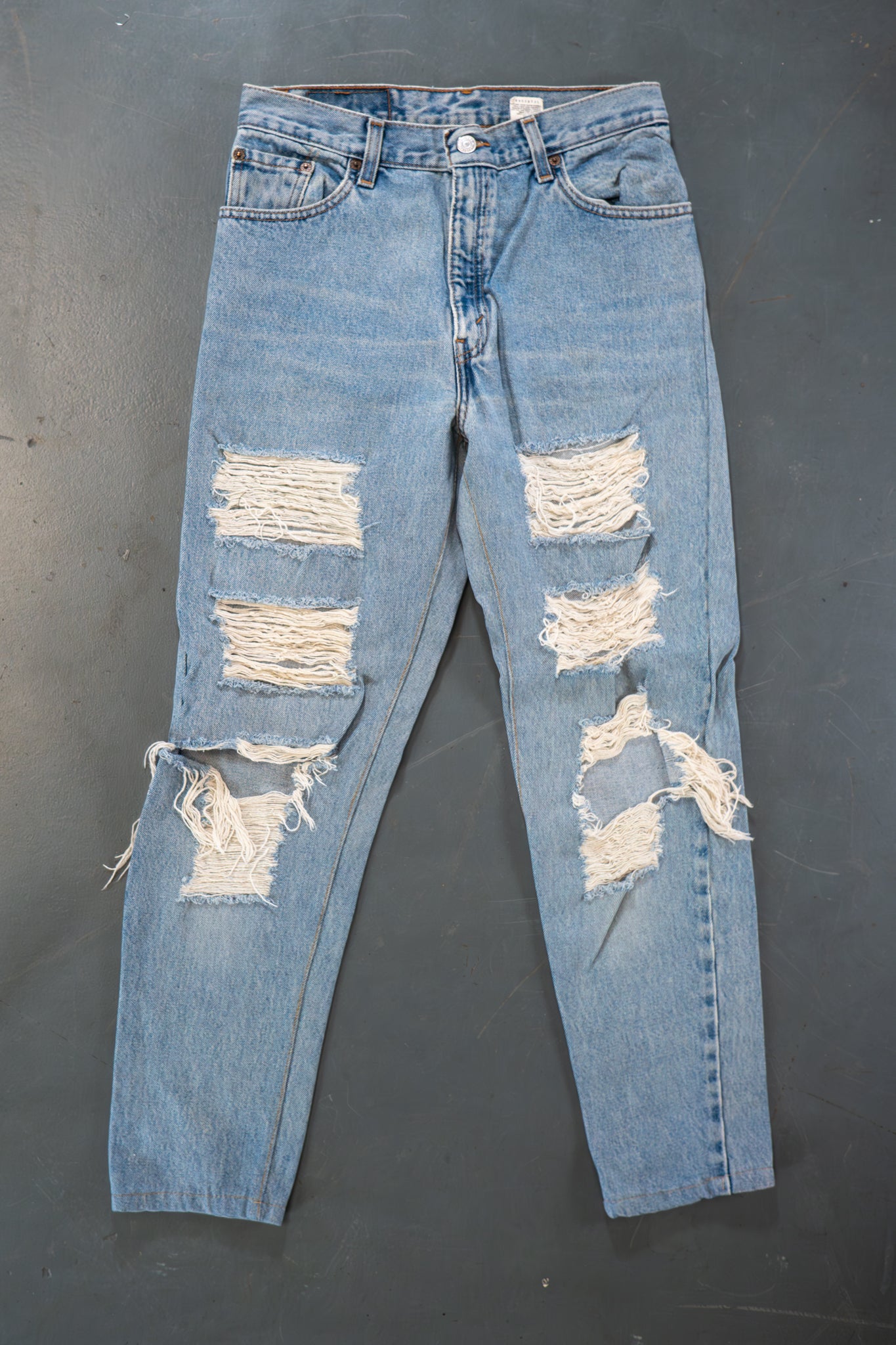 Ladies Levi's High Waisted 550s Tapered Leg Denim Jeans – 90s Y2K -W28, L27