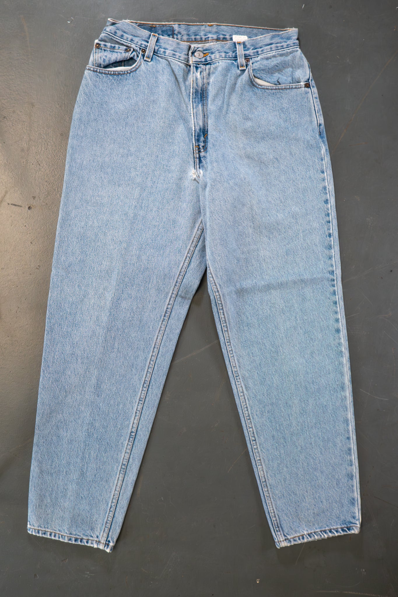 Ladies Levi's High Waisted 550s Tapered Leg Denim Jeans – 90s Y2K -W30, L28