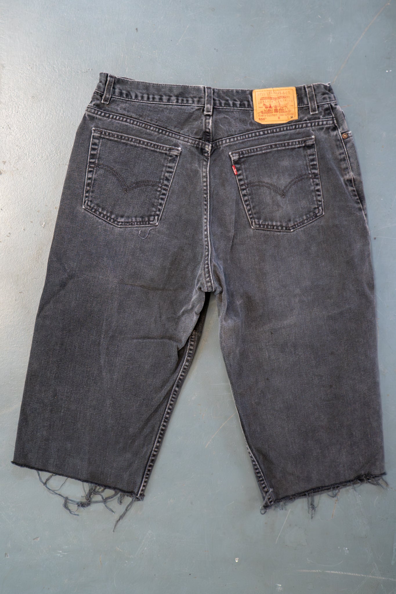 Ladies Levi's High Waisted 550s Tapered Leg Denim Jeans – 90s Y2K -W35, L17