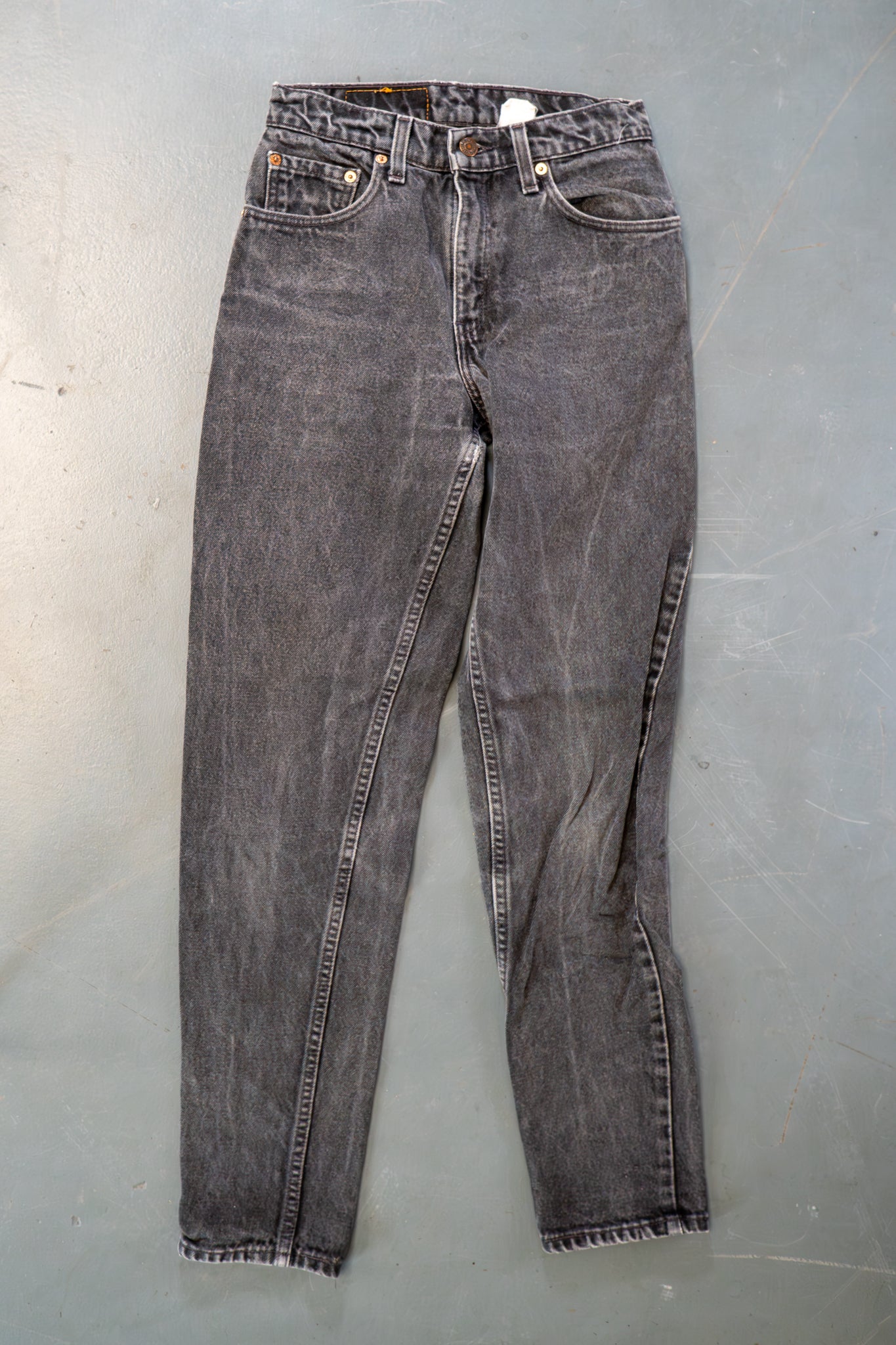 Ladies Levi's High Waisted 550s Tapered Leg Denim Jeans – 90s Y2K -W25, L30